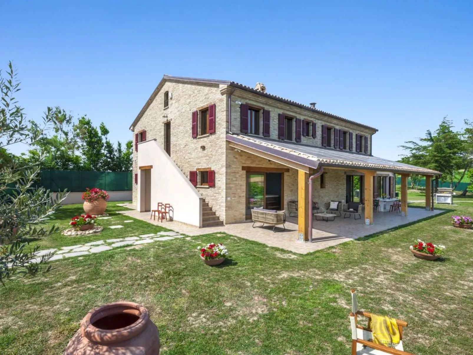 Villa i Gelsi Marche Urlaub, privater Pool-Outside