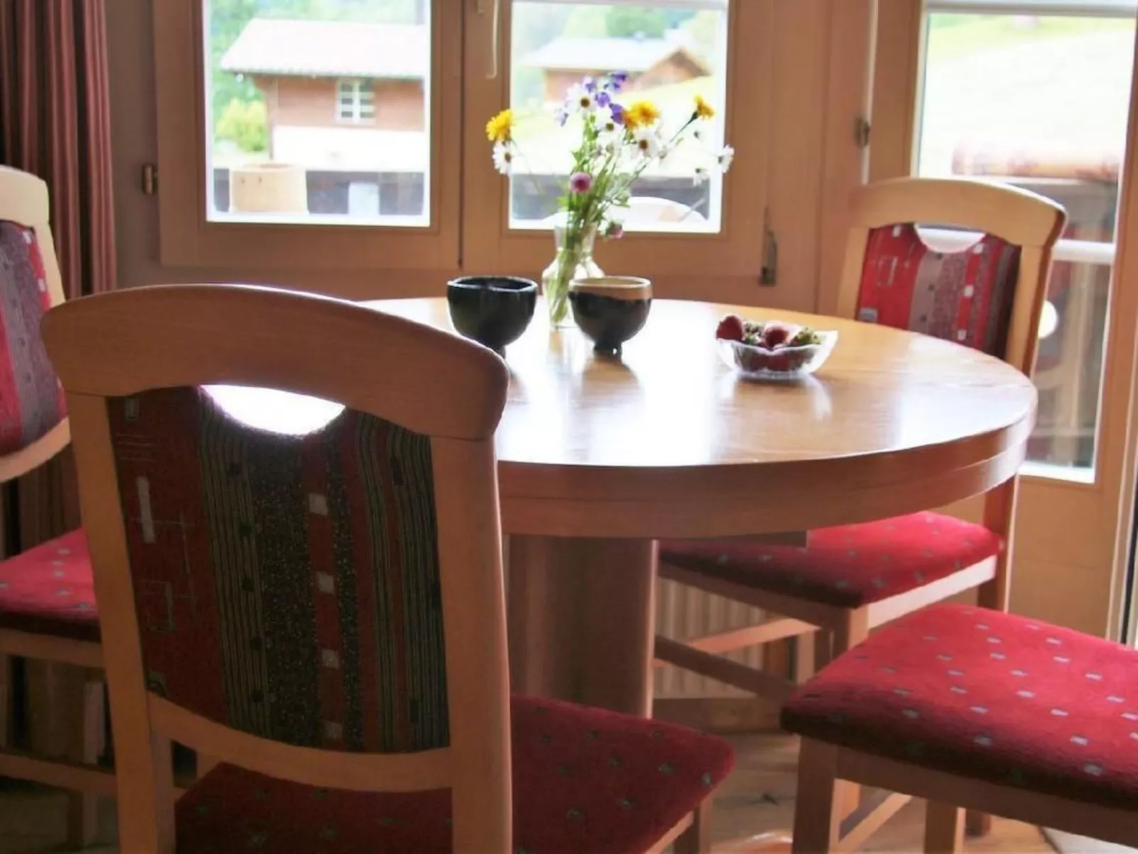 Chalet an ruhiger Lage mit schöner Bergsicht-Inside