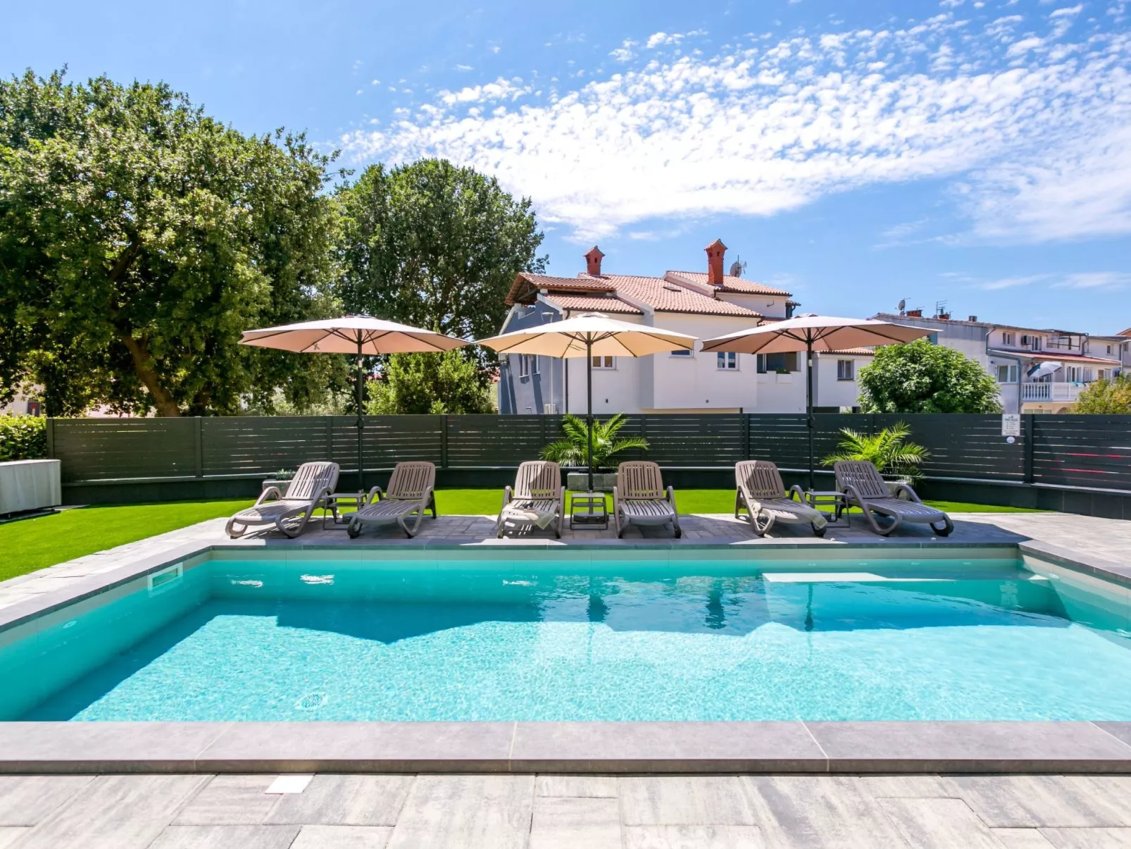 Ferienvilla "Villa Mila" mit eigenem Pool-Draußen