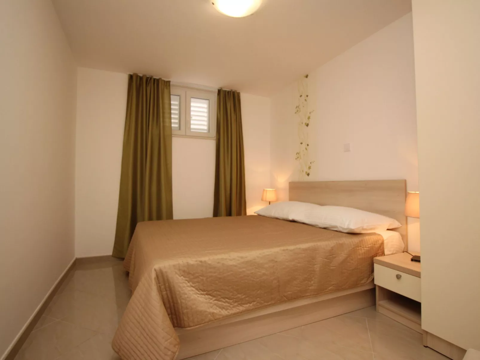 Gemütliche Ferienwohnung in Baška mit gemeinsamem Pool und Grill-Image-tags.info