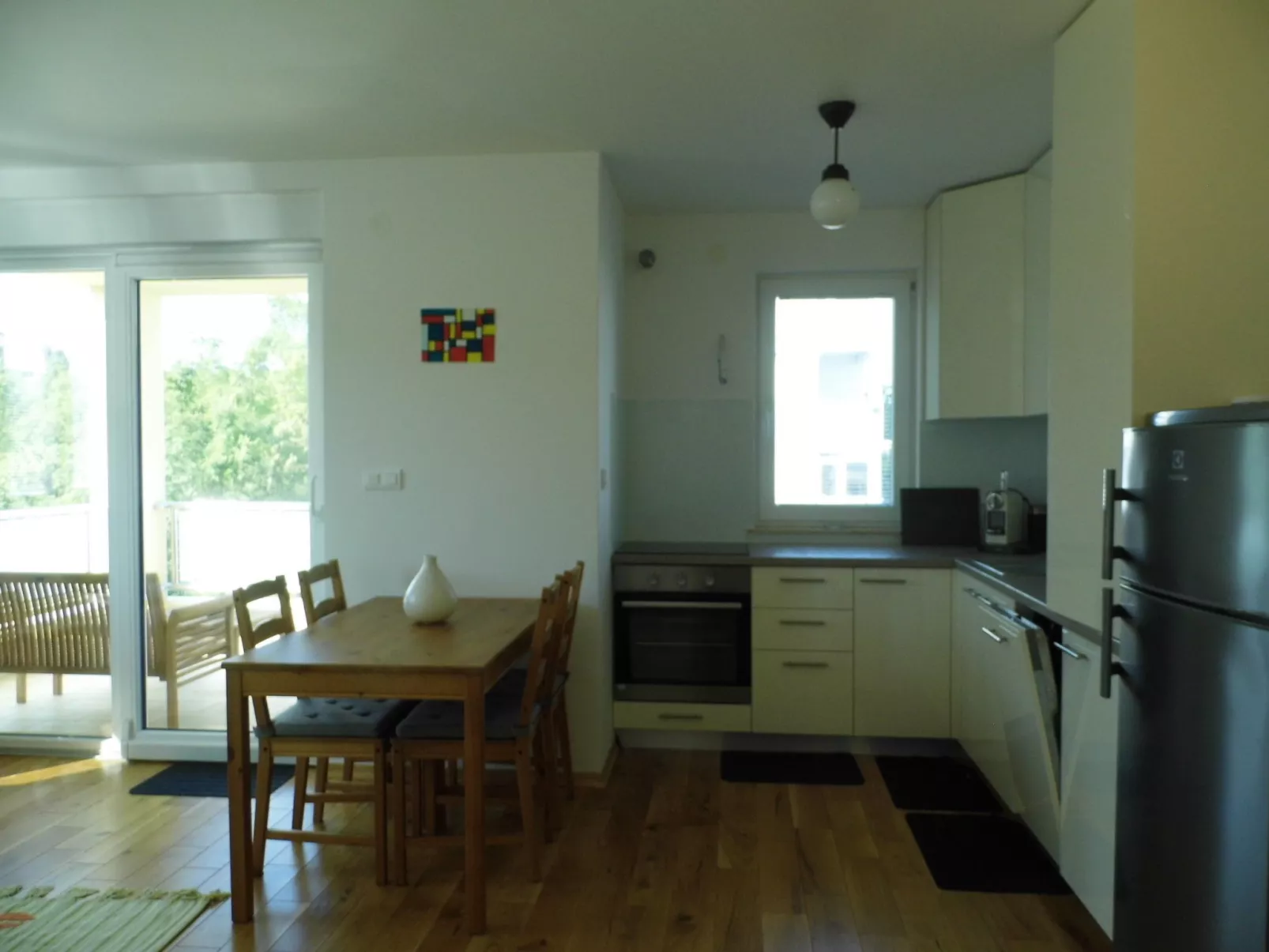 Modernes Apartment mit teilweisem Meerblick-Image-tags.info