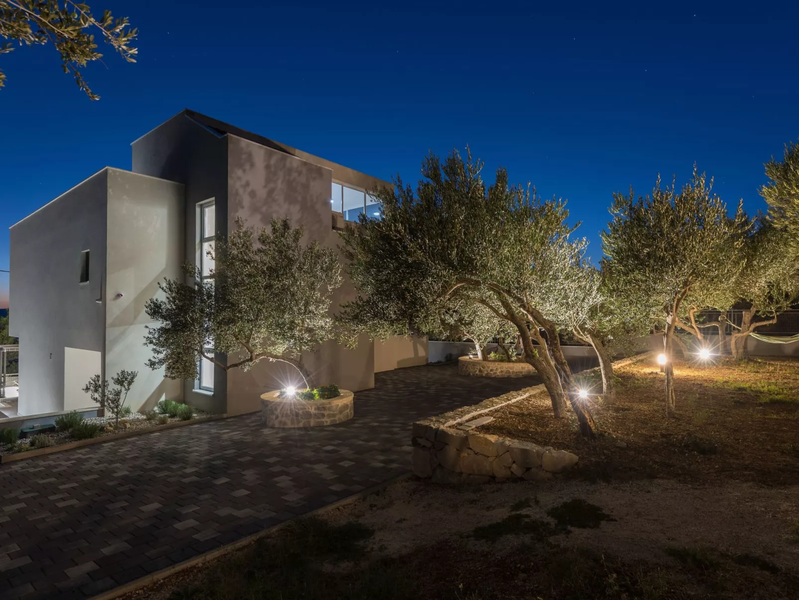 Villa Kuk mit beheiztem Pool-Dehors