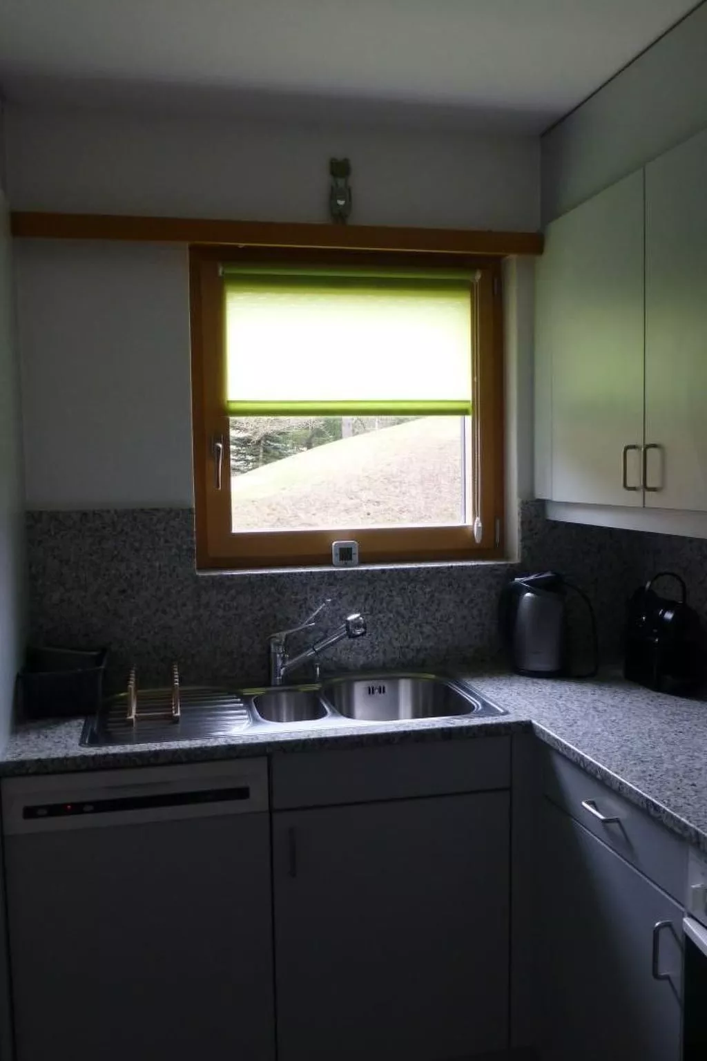 Chesa Azalea 30-Inside