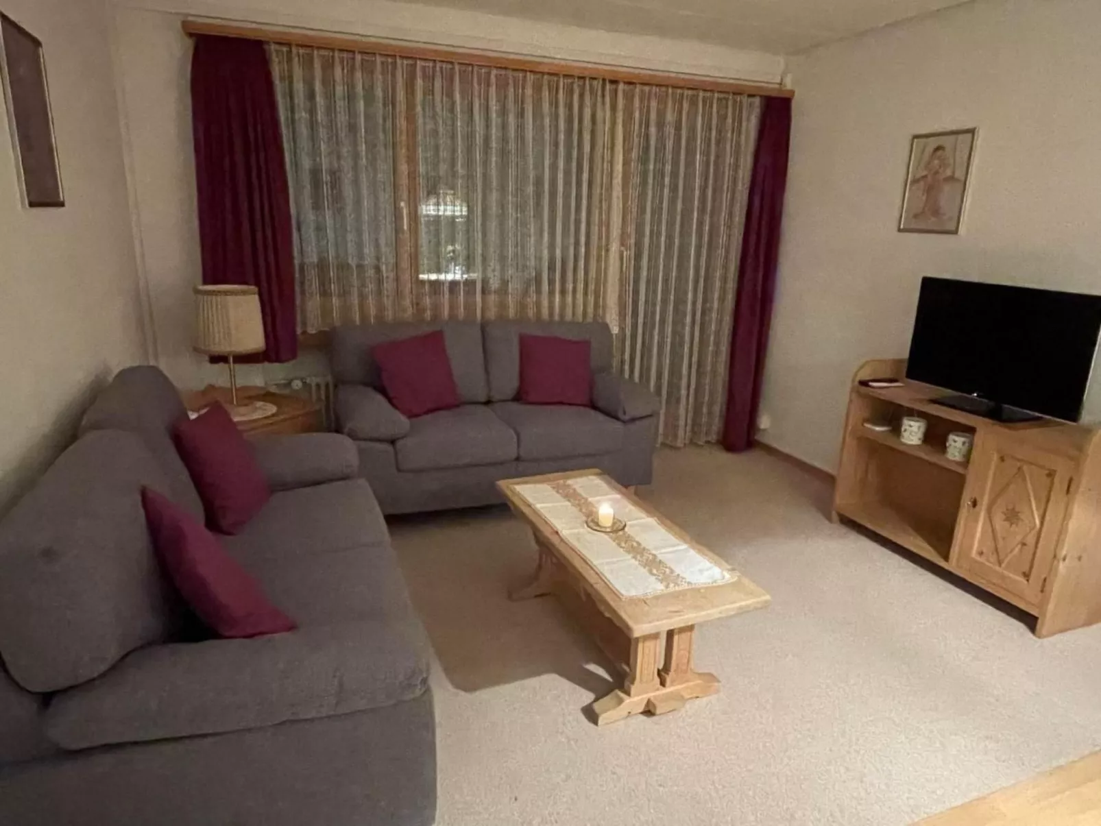 Chesa Islas, Wohnng 11-Dedans