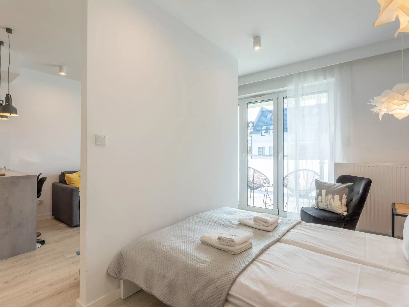 Lichtdurchflutete Ferienwohnung Bianco am Meer-Image-tags.info