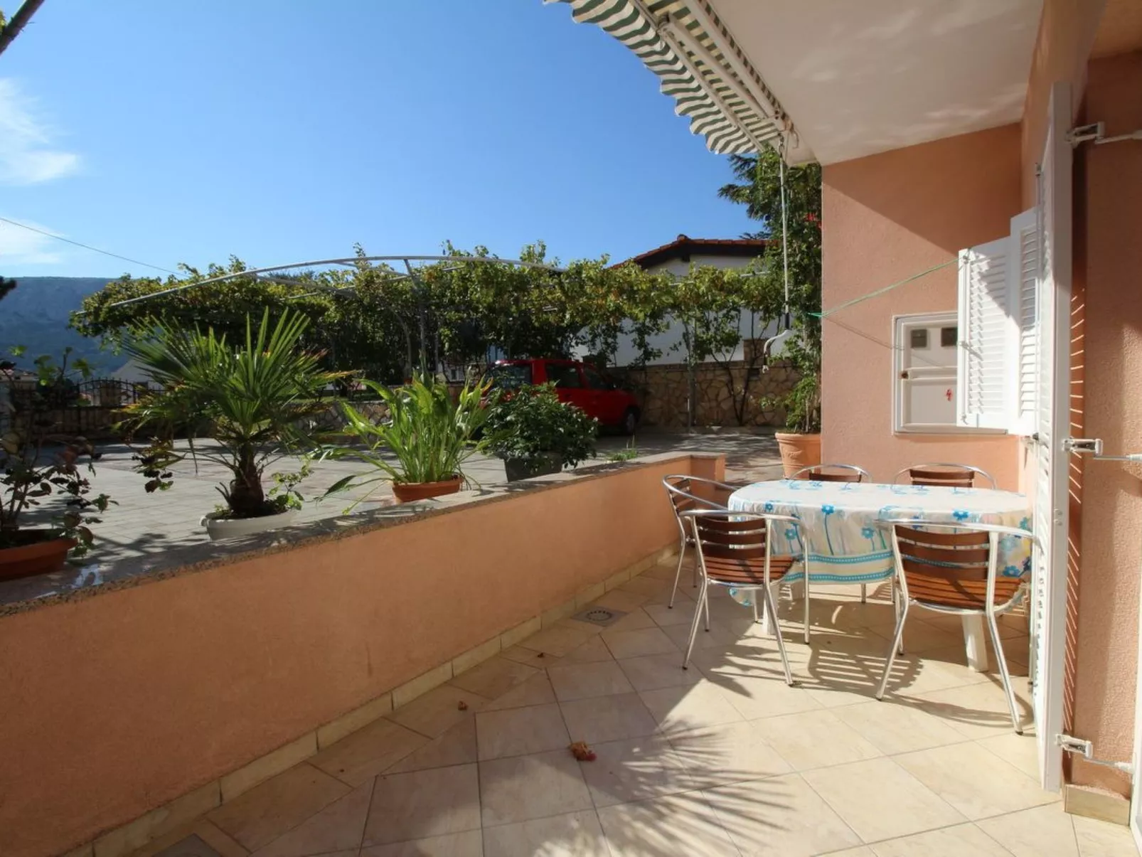 Schöne Wohnung in Baška mit Eigener Terrasse-Image-tags.info