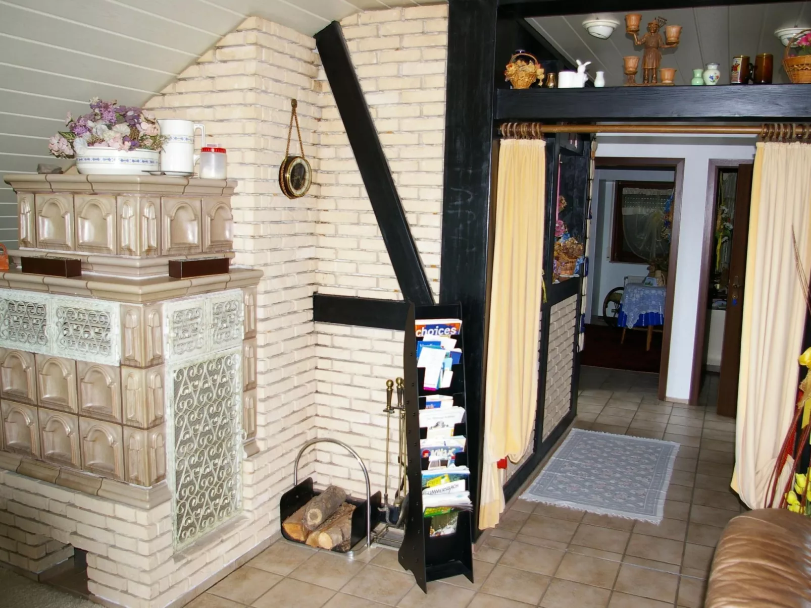 Komfortable Ferienwohnung in Waldnähe-Drinnen