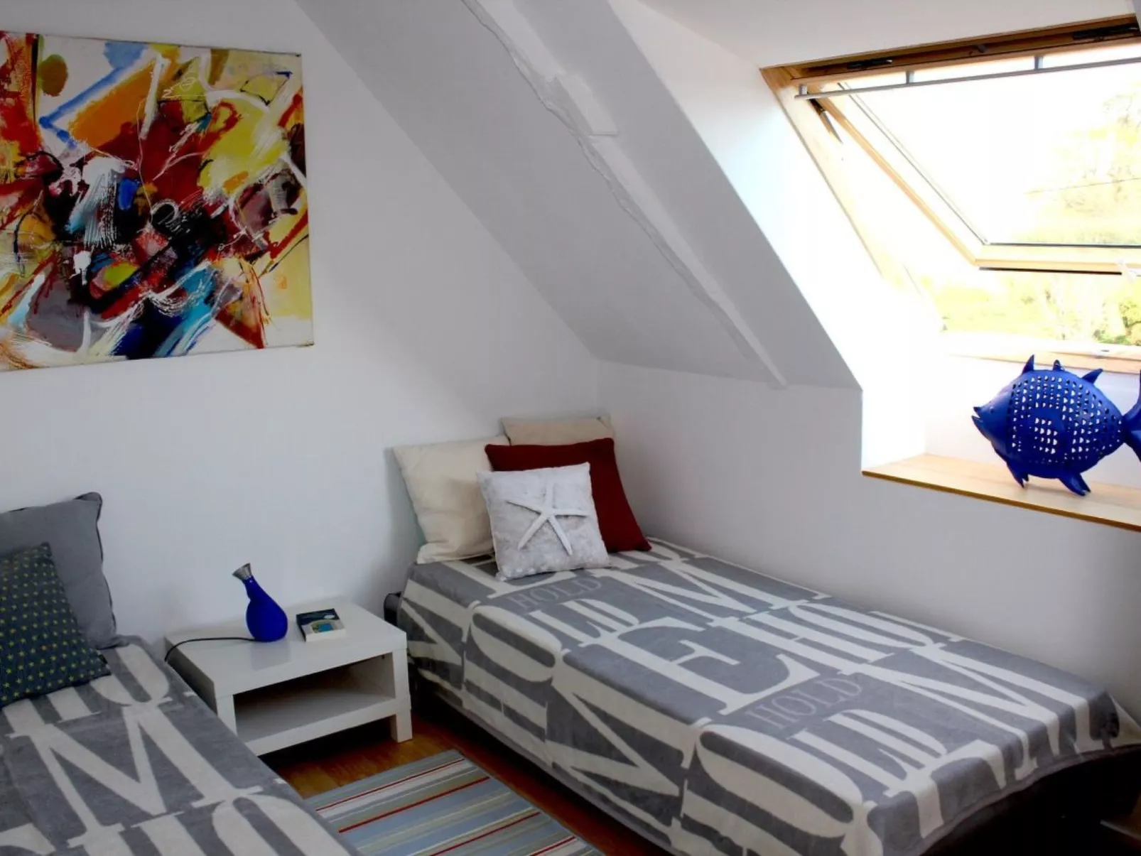 In Sourdeval Les Bois mit Garten-Inside