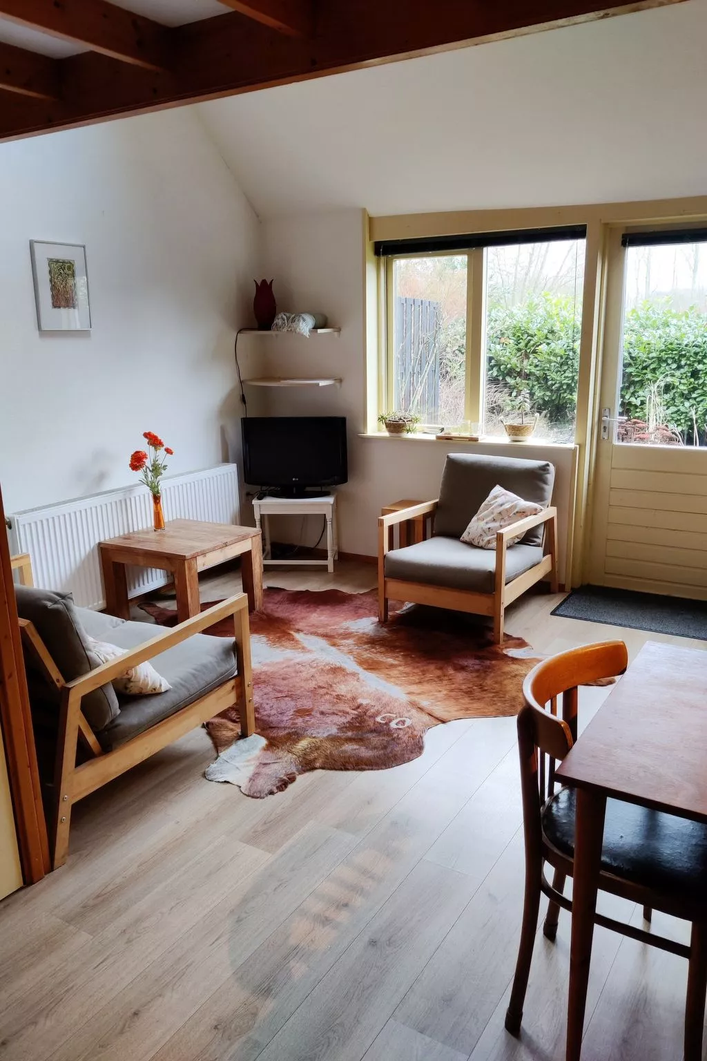 Appartement in Leeuwarden mit Privater Terrasse-Drinnen