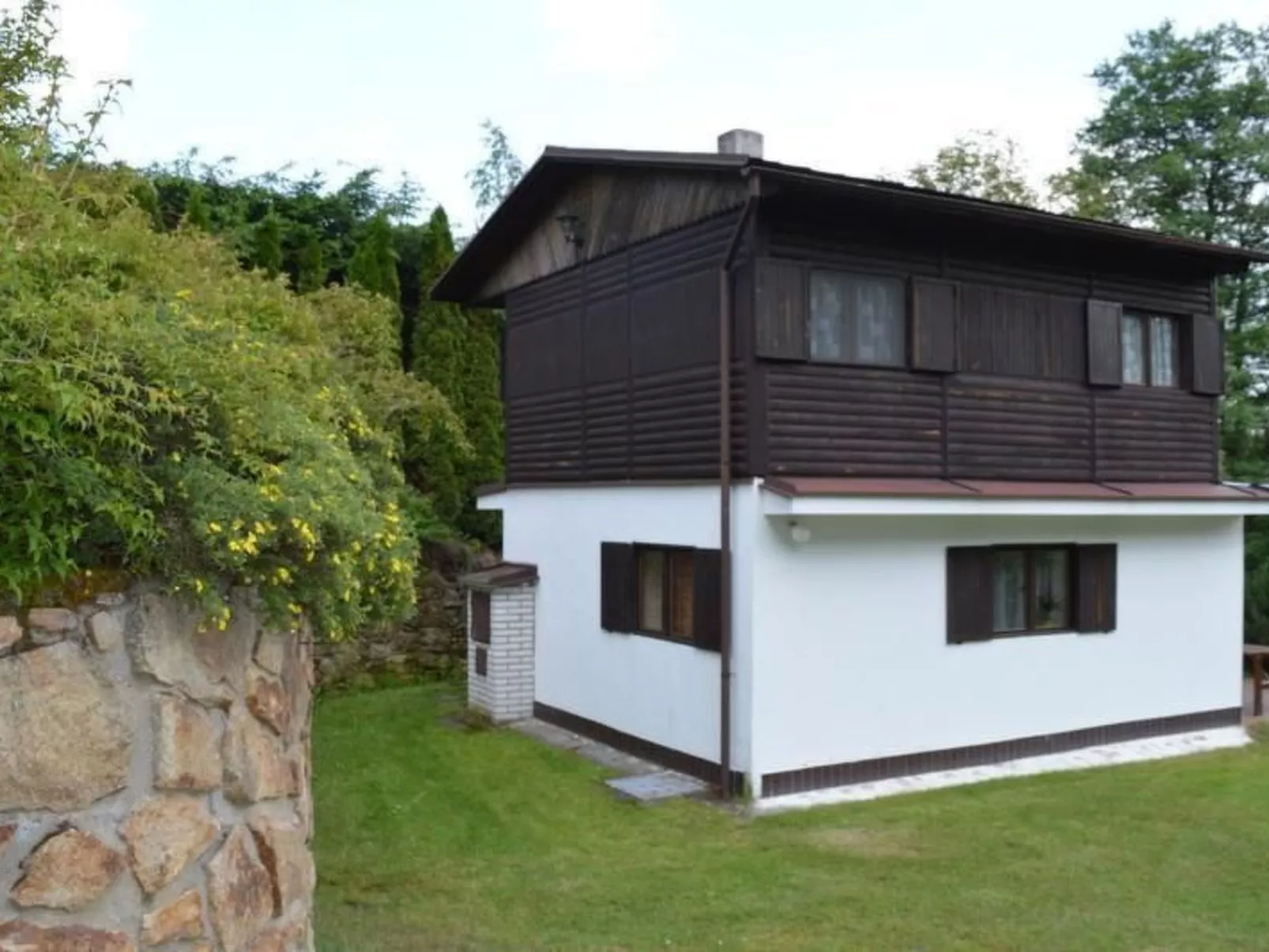 Haus Cervená nad Vltavou mit Terrasse-Image-tags.info