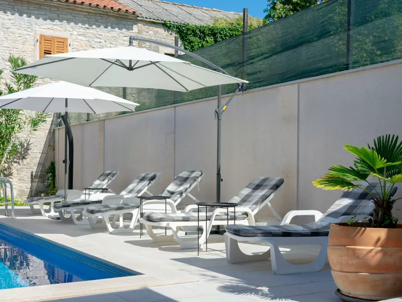 Villa Martin - Rückzugsort auf dem Land mit Pool-Dehors