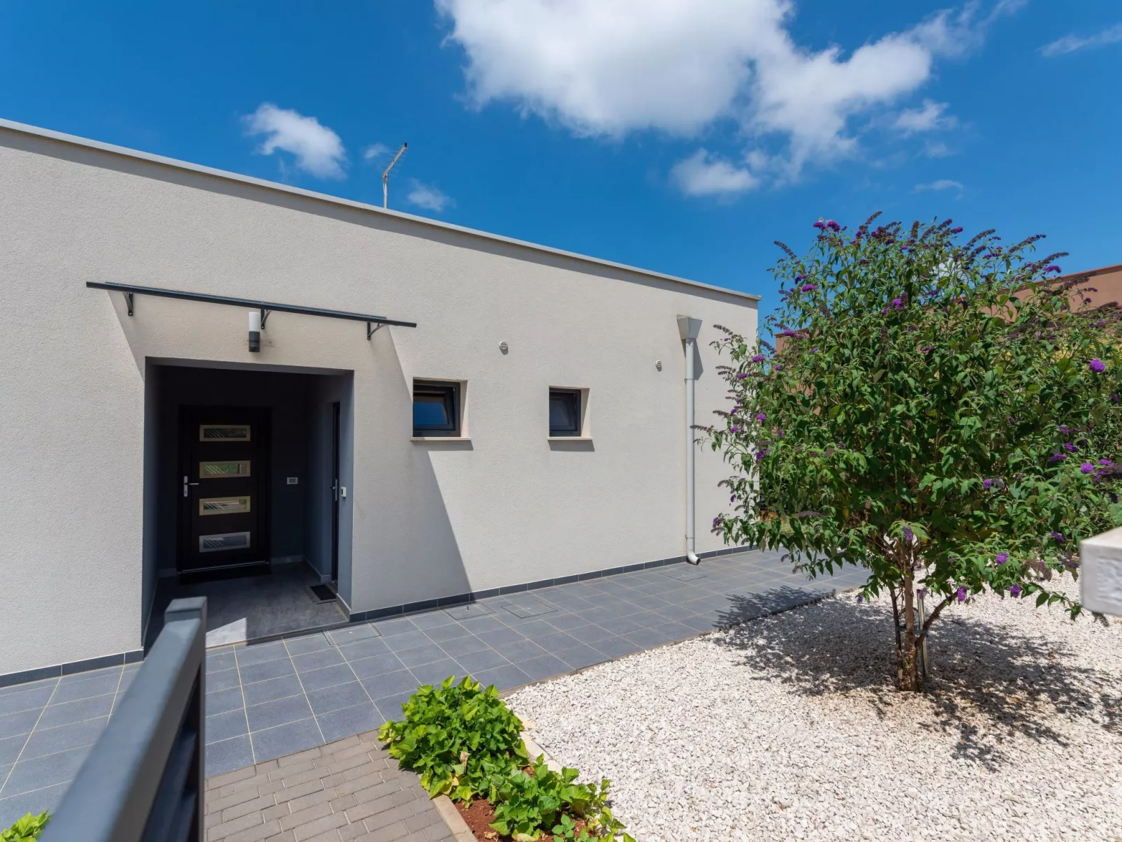 Wunderschönes Ferienhaus in Bužinija mit Pool-Inside