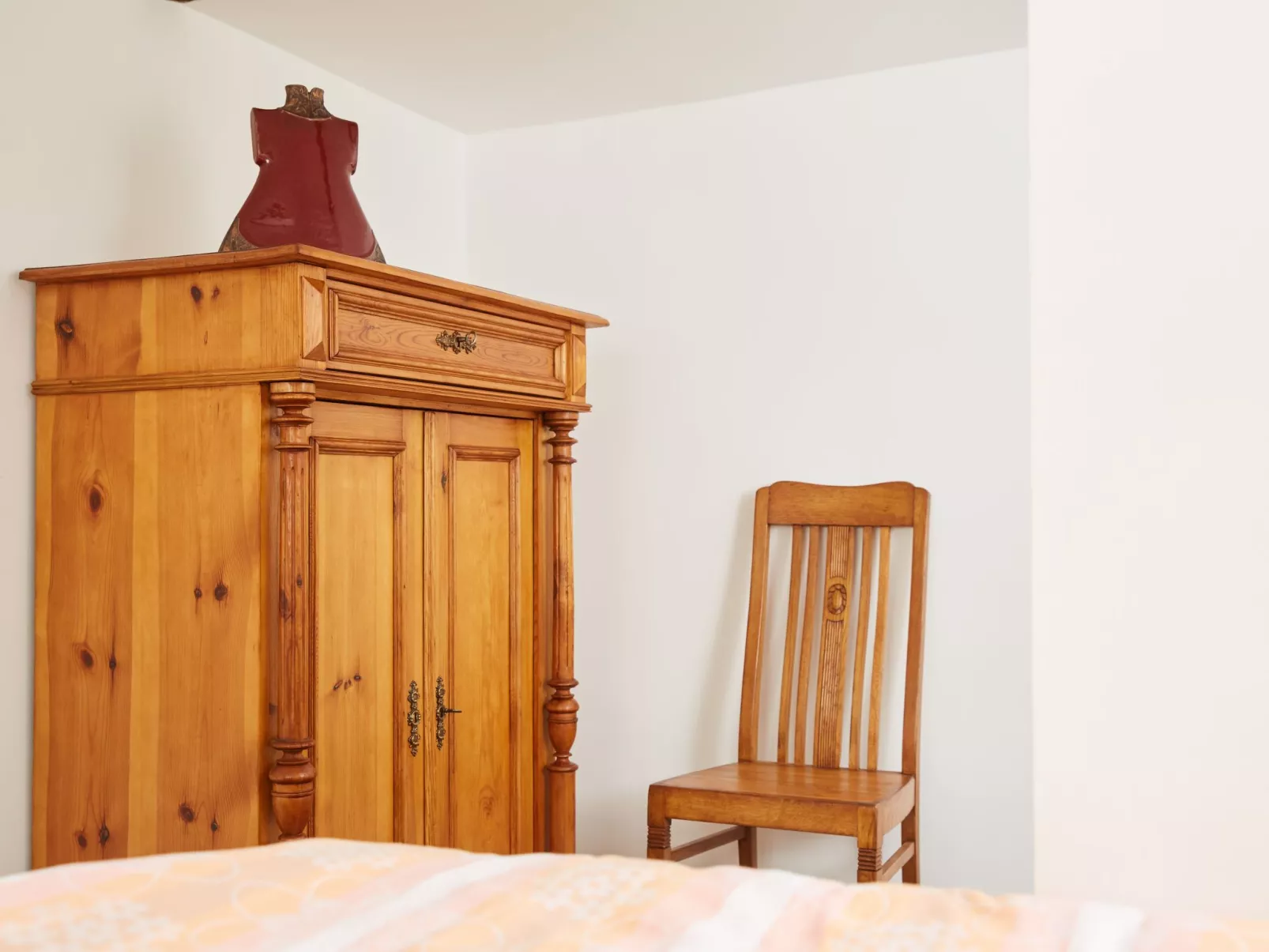 Fachwerkhaus mit Garten, Grill und Terrasse-Dedans