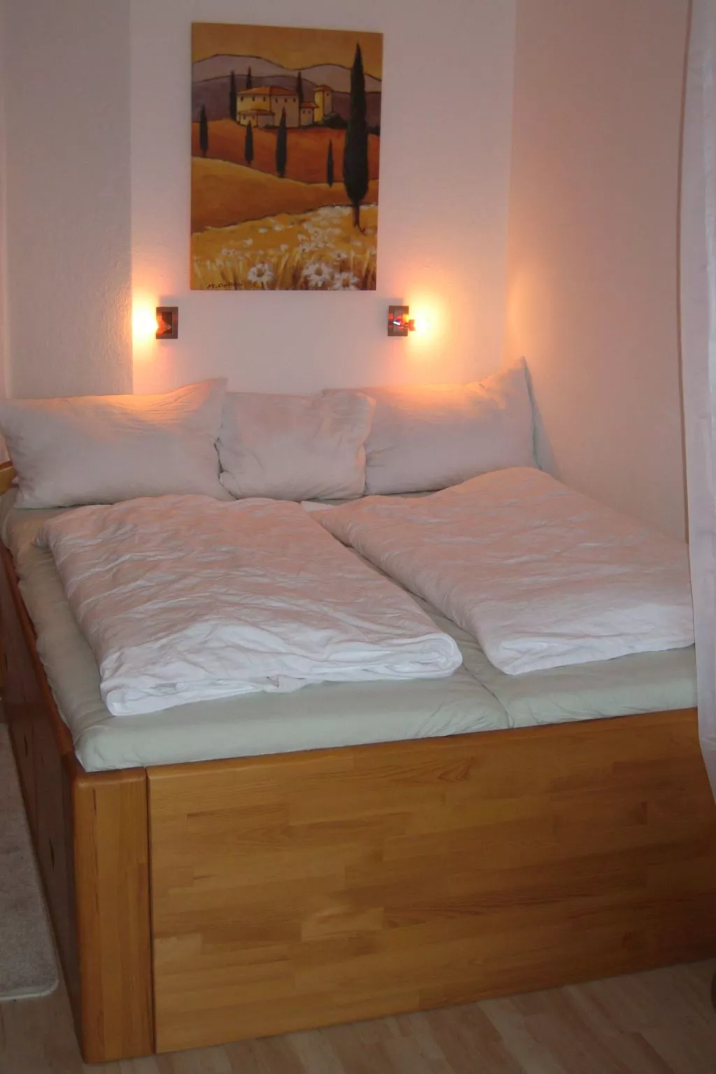 Gemütliche Ferienwohnung mit Blick auf die Donau-Drinnen