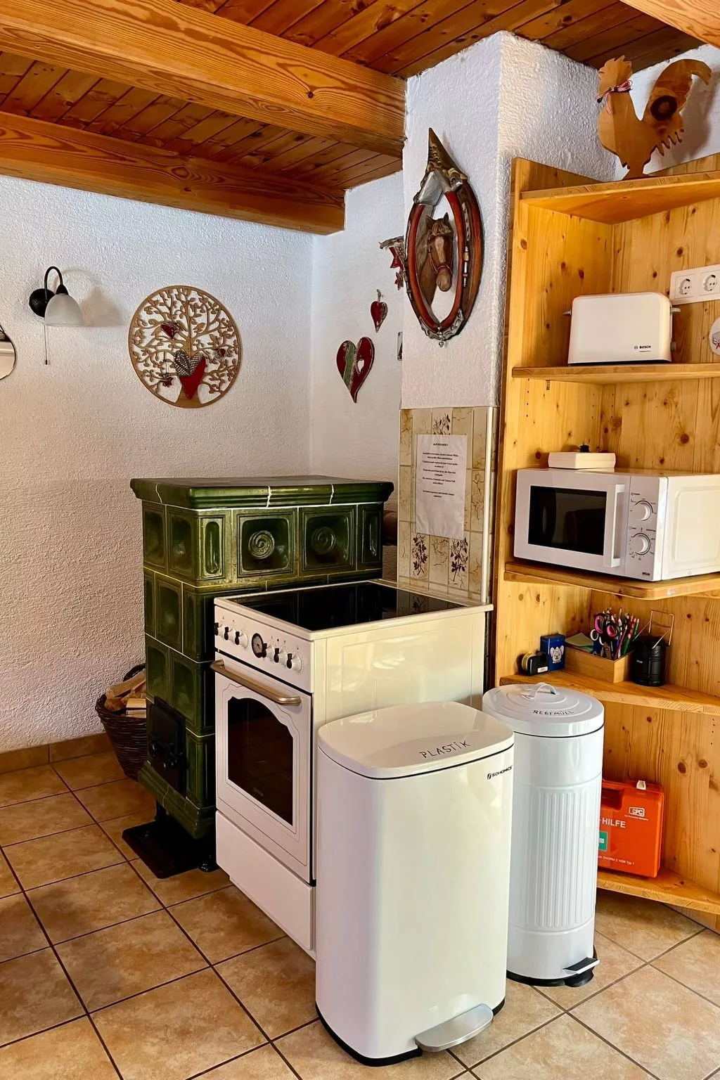 Umundumhütte-Drinnen