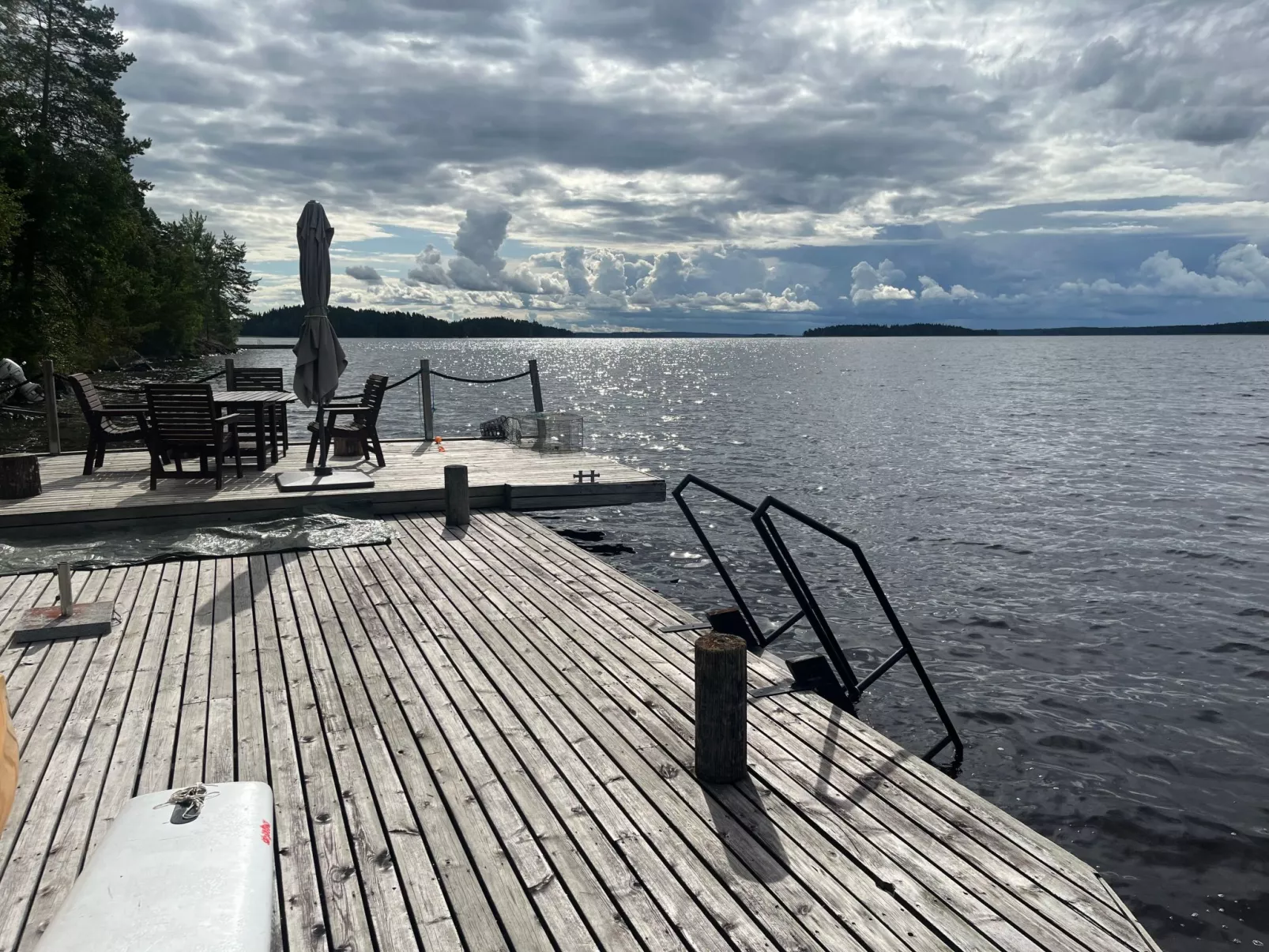 Villa Lakeside-Outside