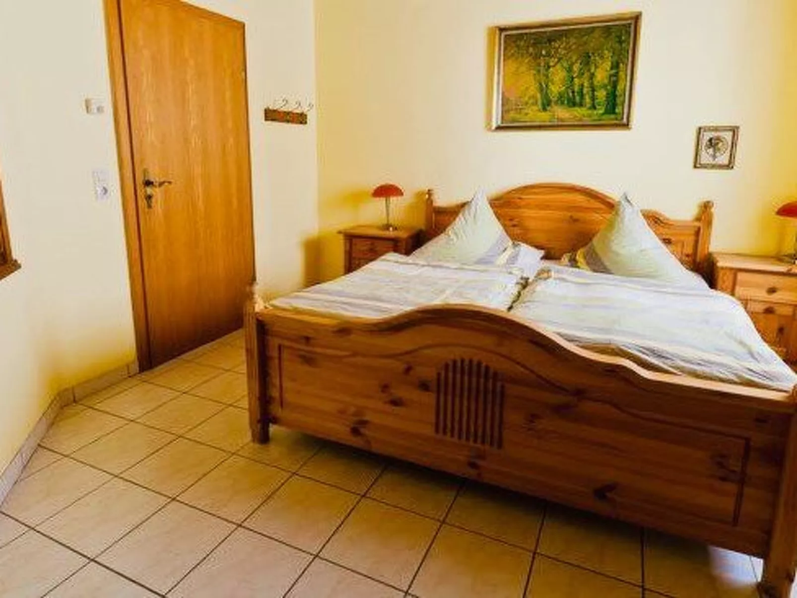 Appartement in Minheim mit Terrasse oder Balkon-Inside