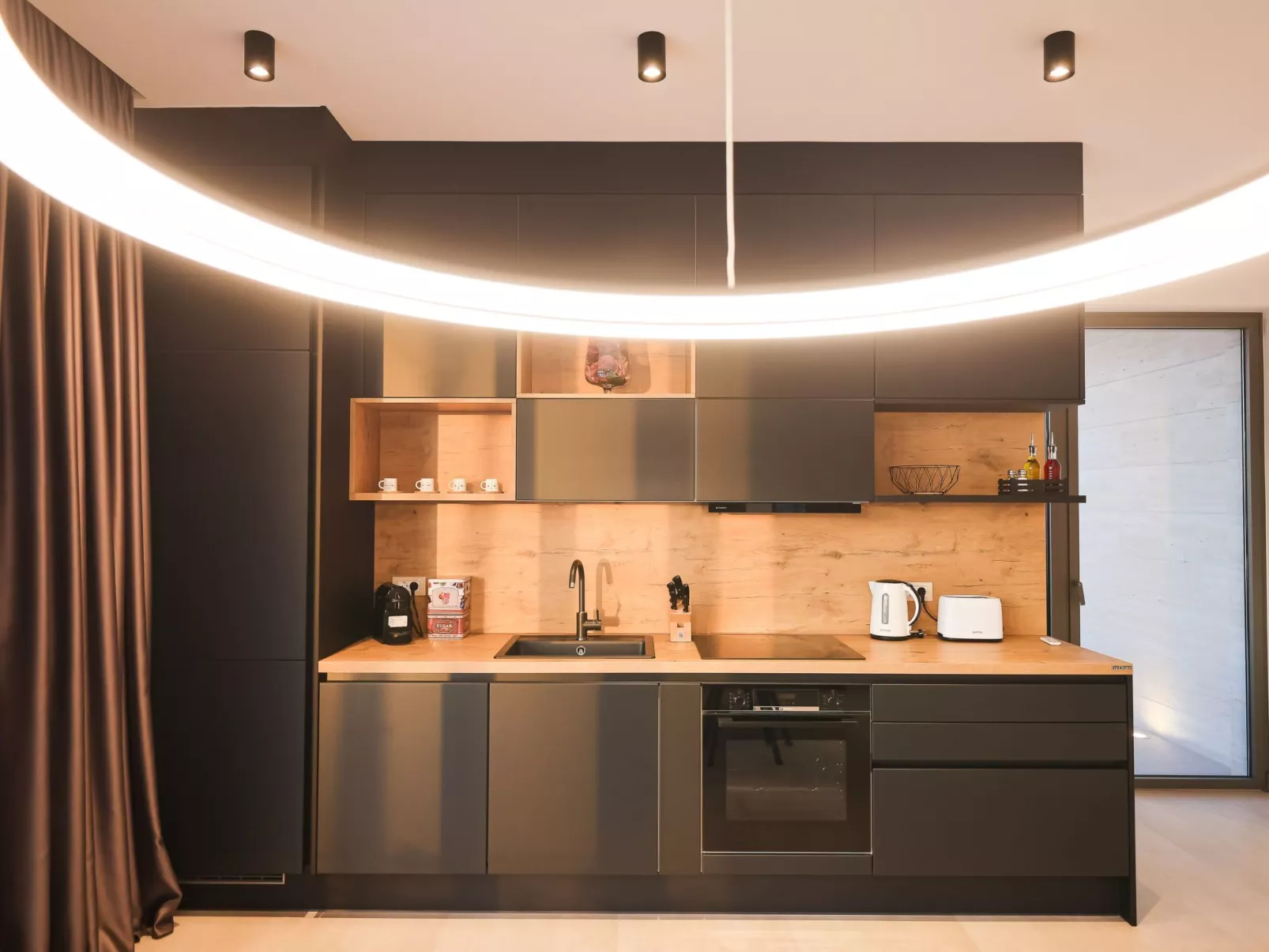 Villa View Pasman-Inside