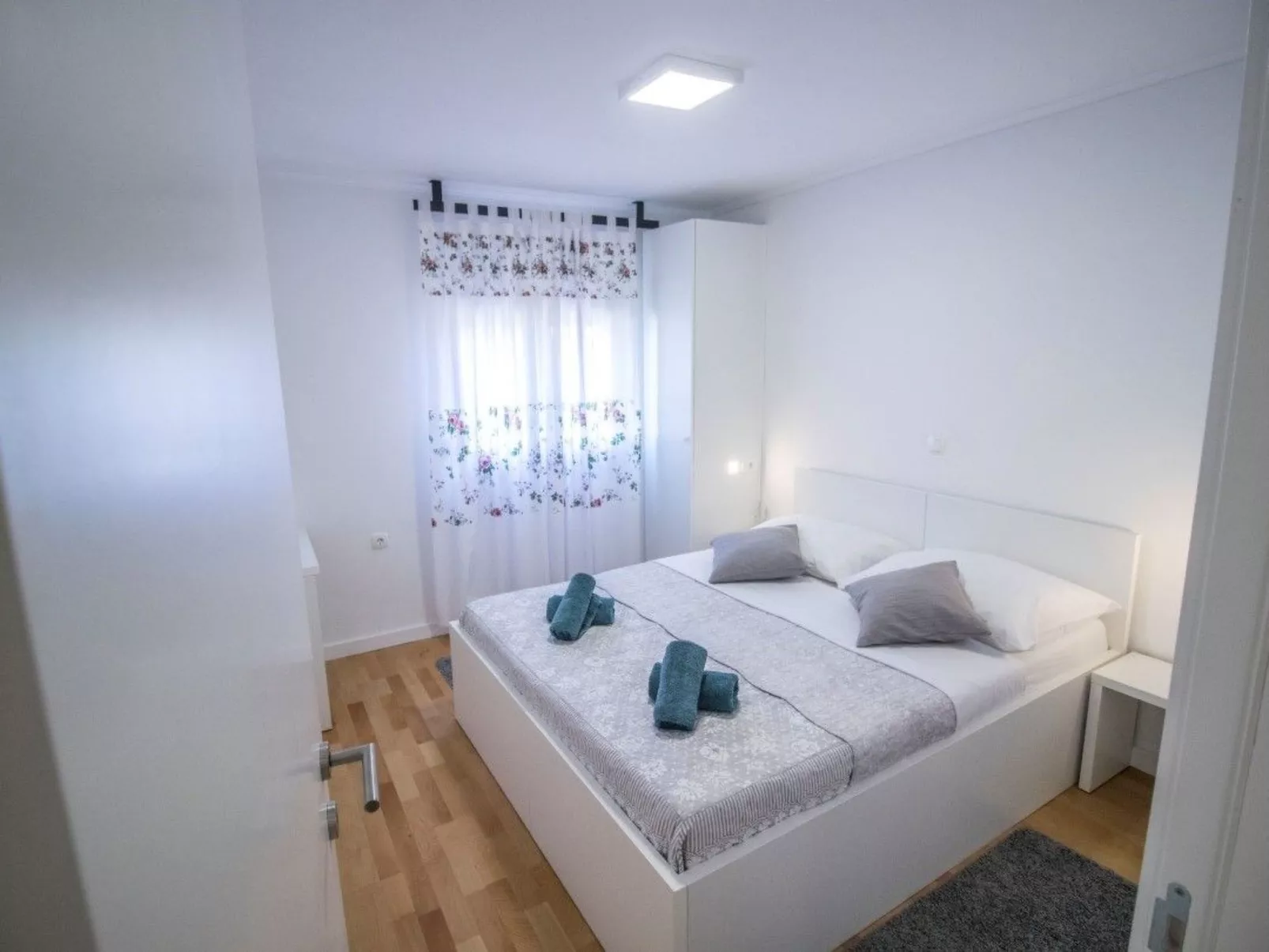 Villa Ni-Sa mit Privatpool für 11 Personen-Drinnen