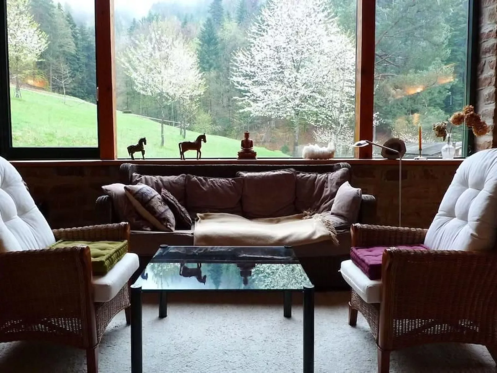 In Walscheid mit Terrasse, Grill-Dedans