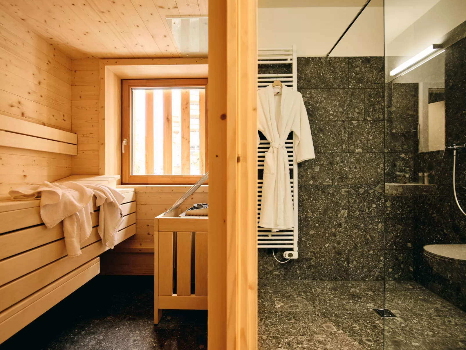 Enzian Lodge 50m²-Inside