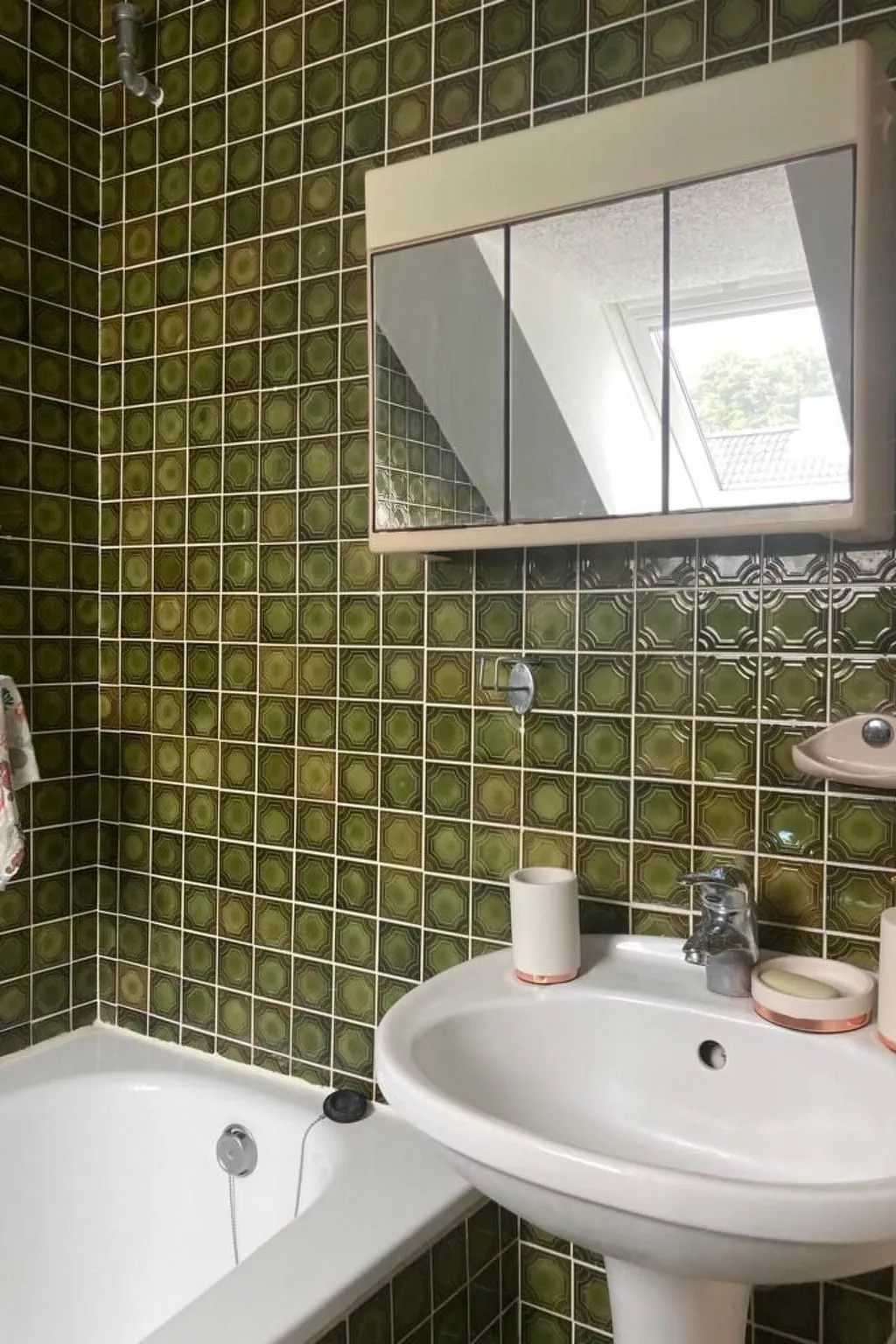 Helle, gemütliche Wohnung in ruhiger Wohnlage-Image-tags.info