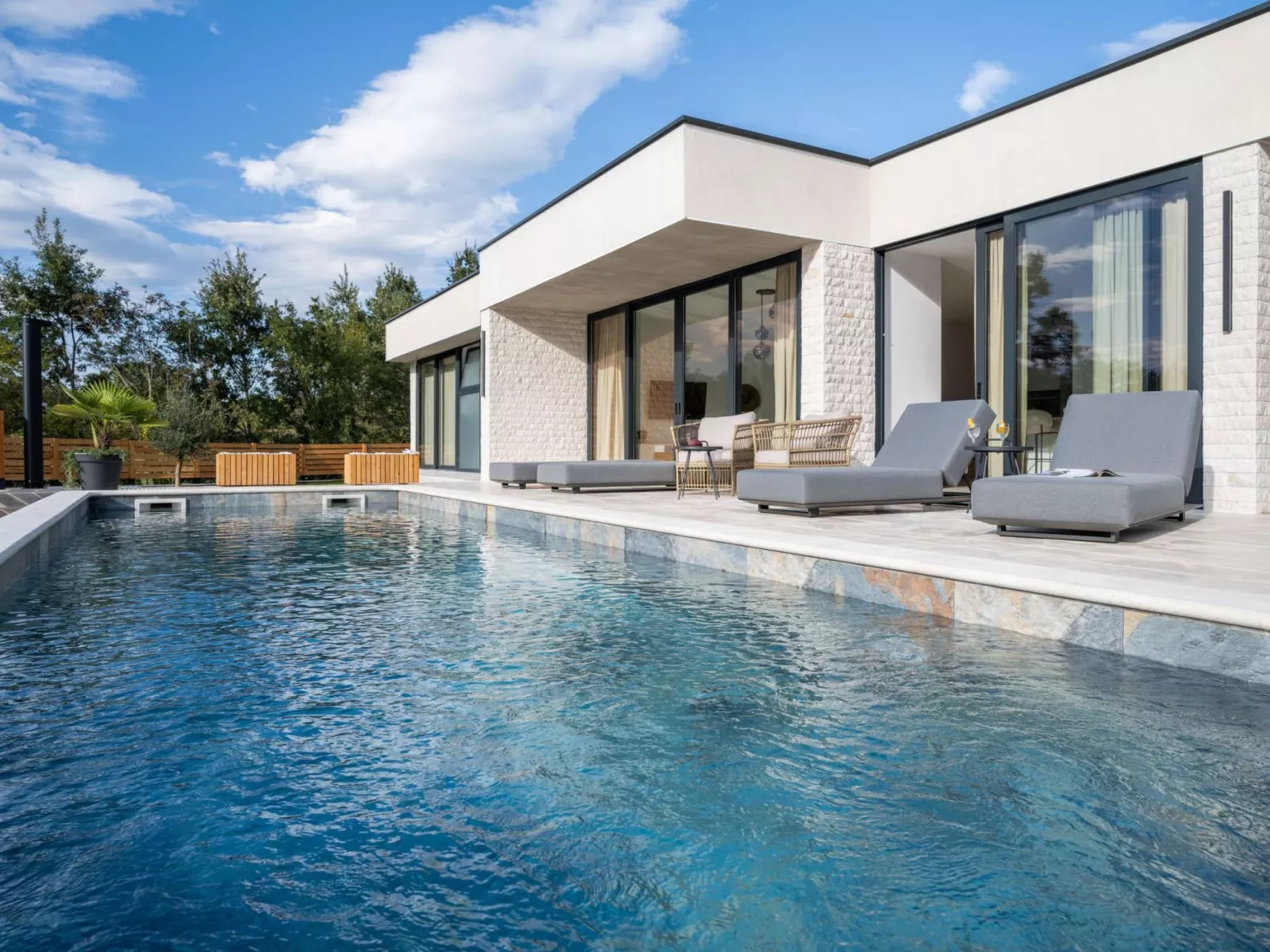 Sunset Villa Santalezi-Inside