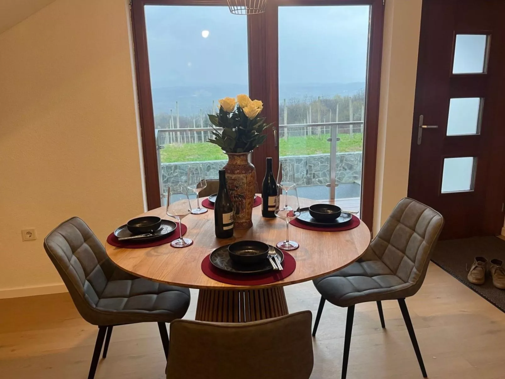 Natur- und Weinresort Lipej-Image-tags.info