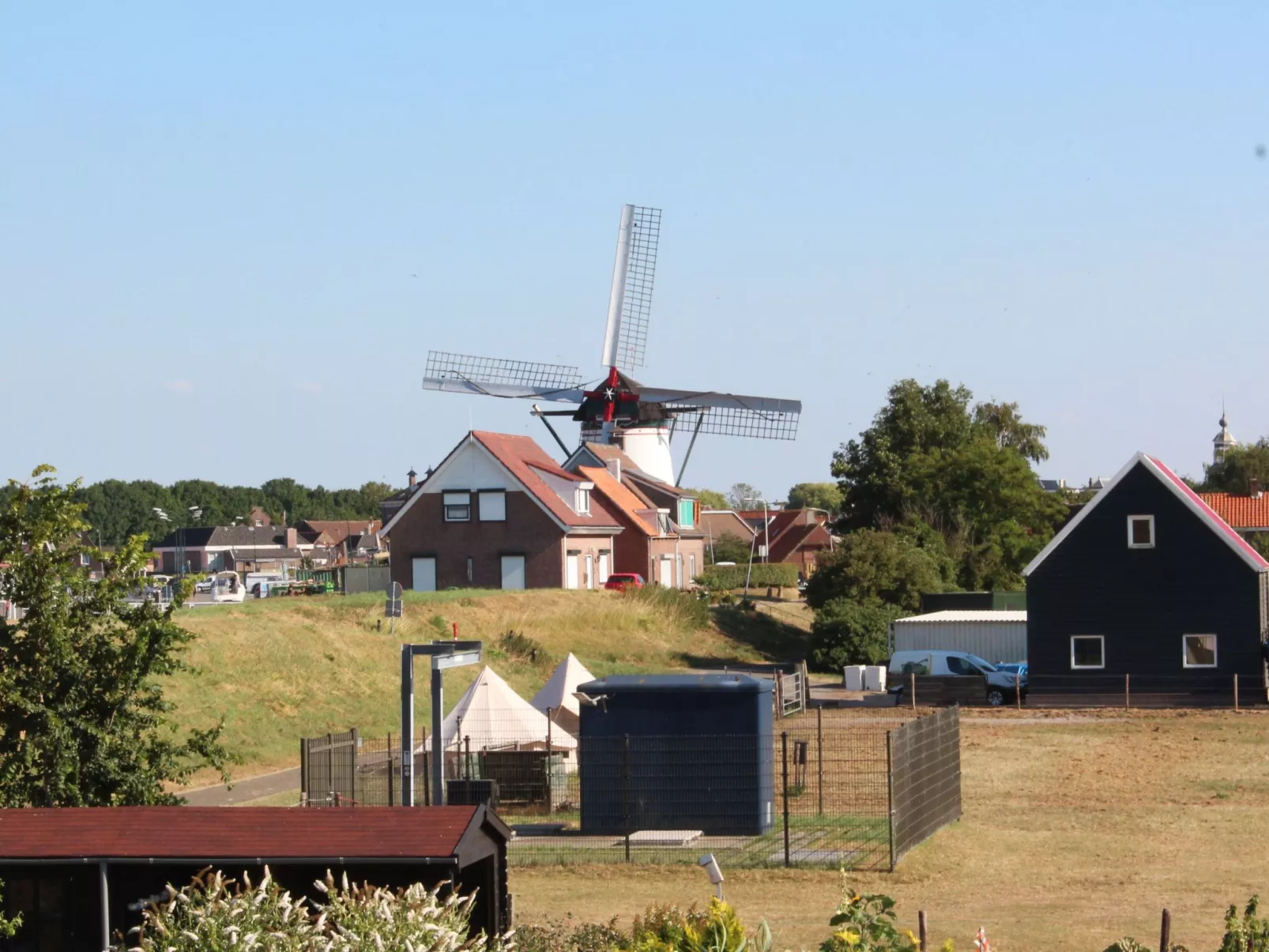 "Buurtweg 219"-Outside