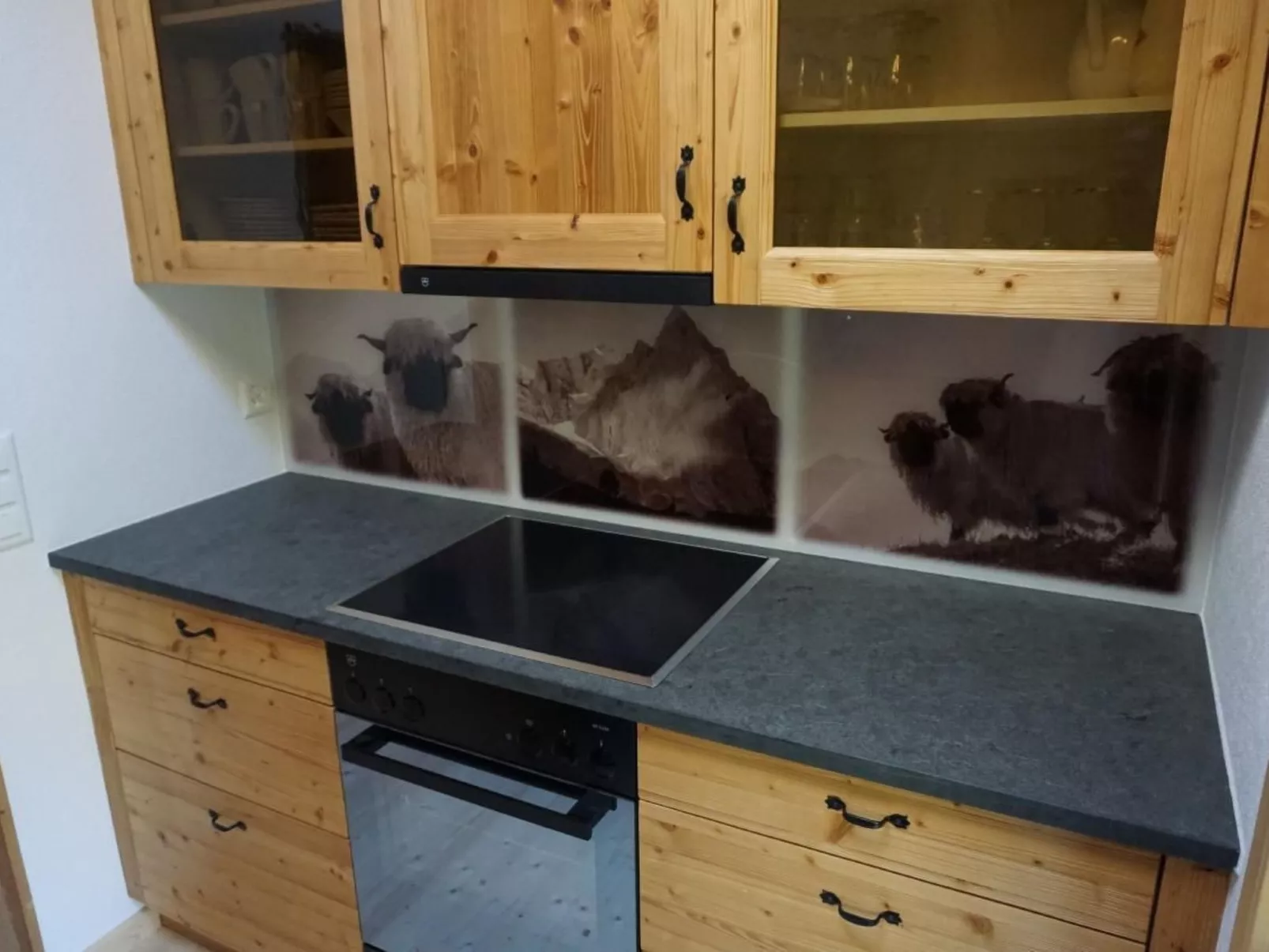 Wollhaus Oberzwirgi-Dedans