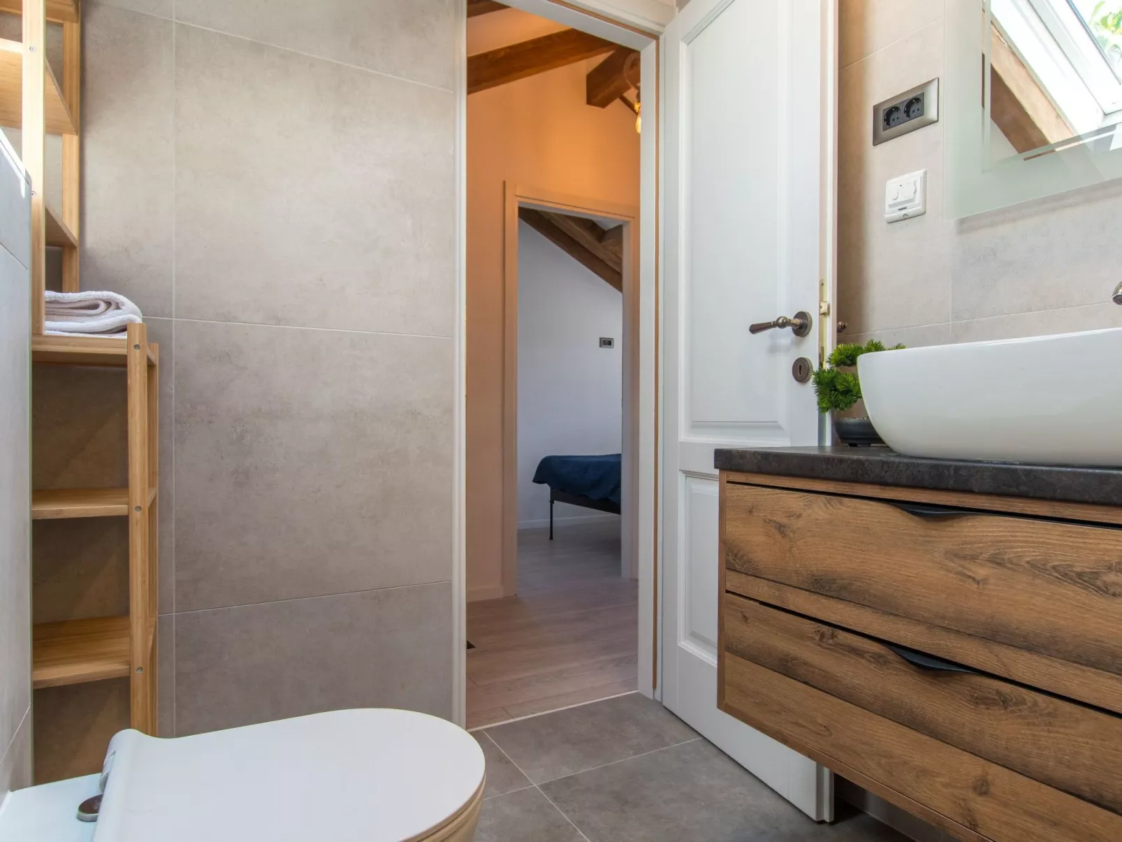 Villa Le Adria - Privater HotTub- Kostenloses Parken am Strand-Inside