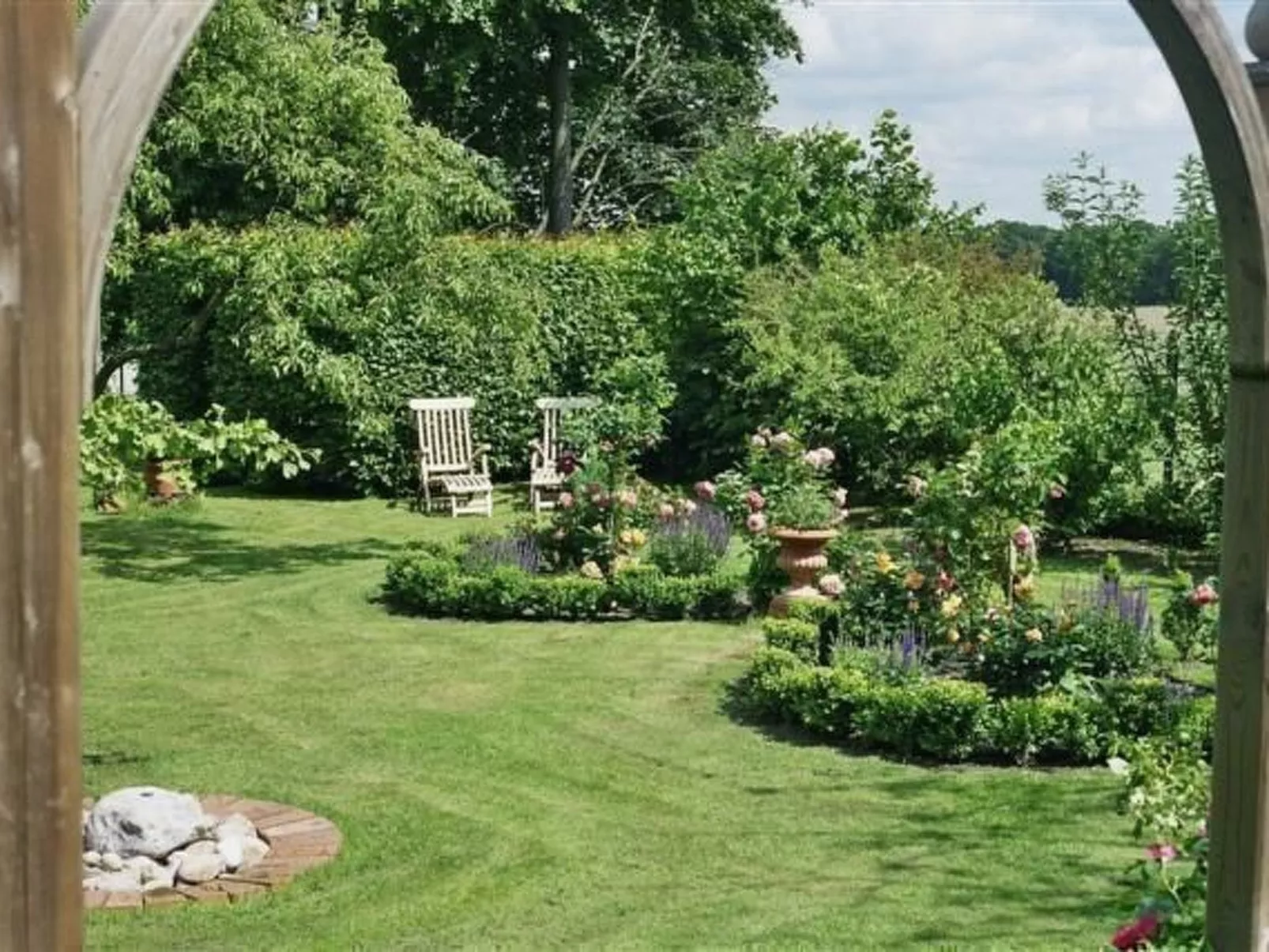 In ehemaliger Dorfschule am Dorfrand-Dedans