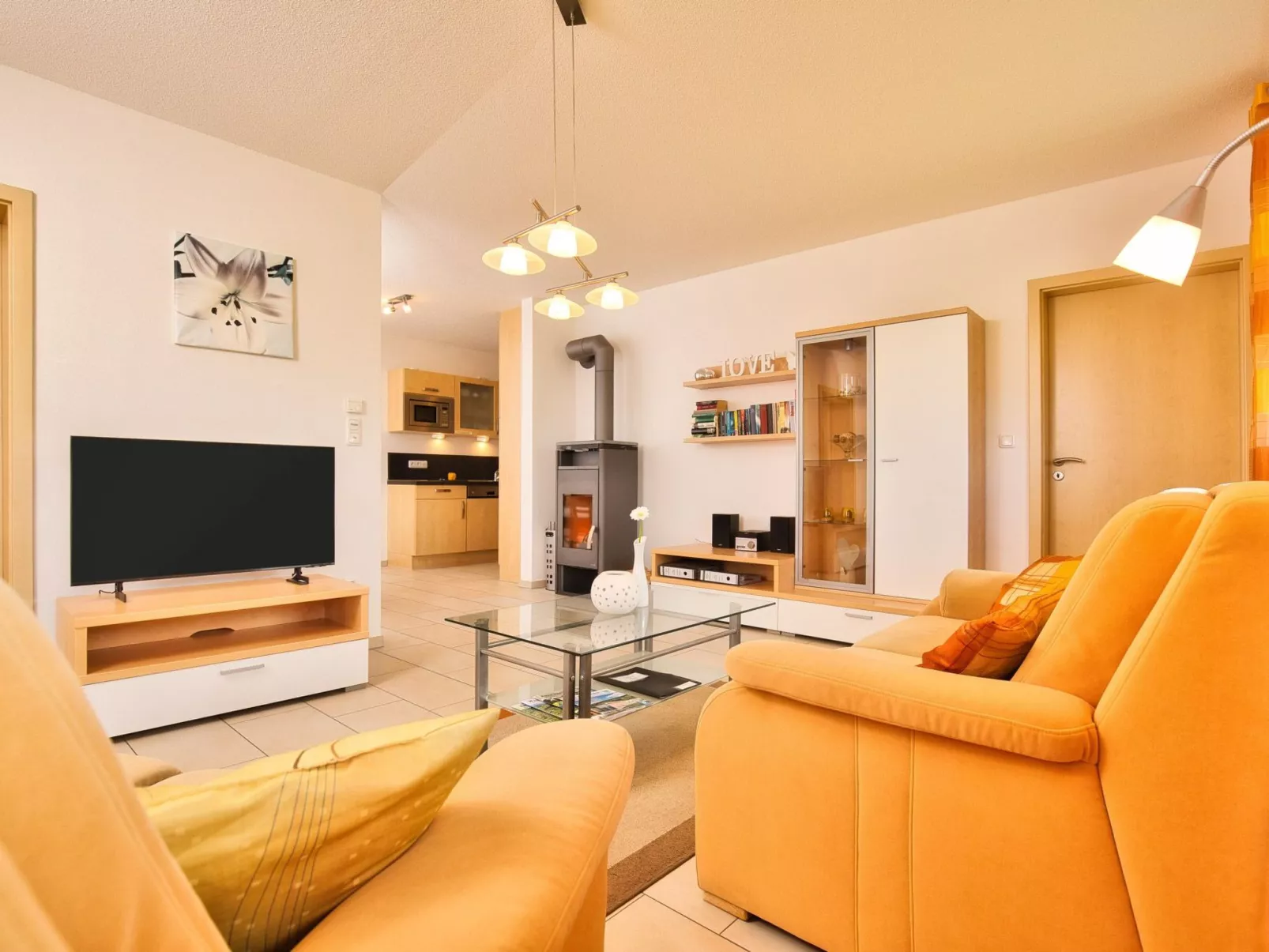 Am Johannesbühl-Inside