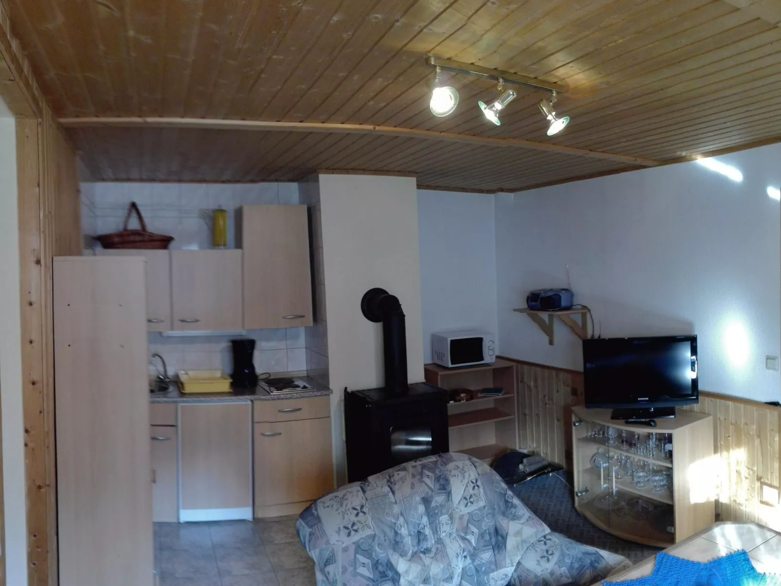 Ruhiggelegene Wohnung mit Garten und Terrasse-Drinnen