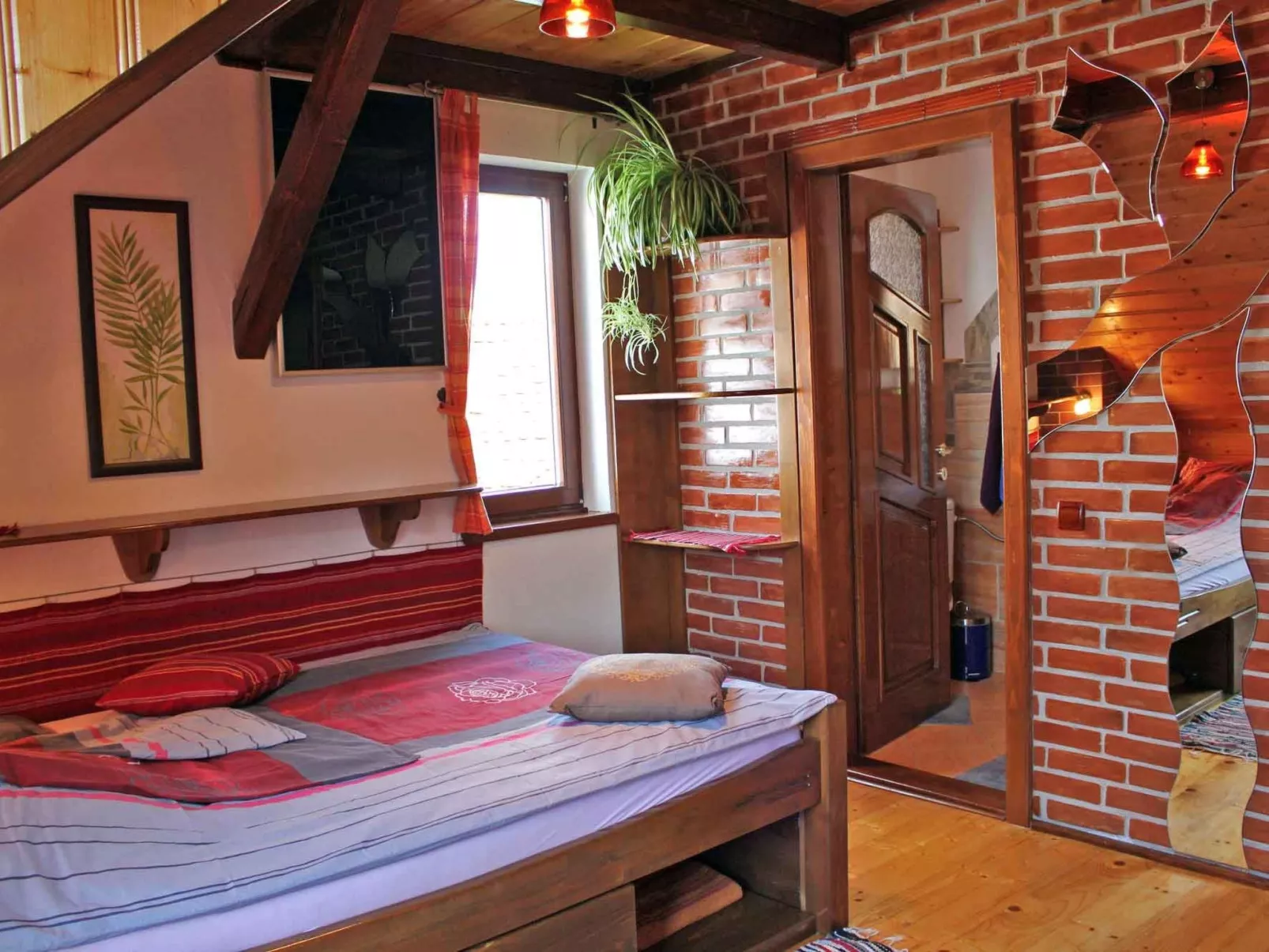 Casa Crina - rustikale Ferienvilla in Siebenbürgen-Inside