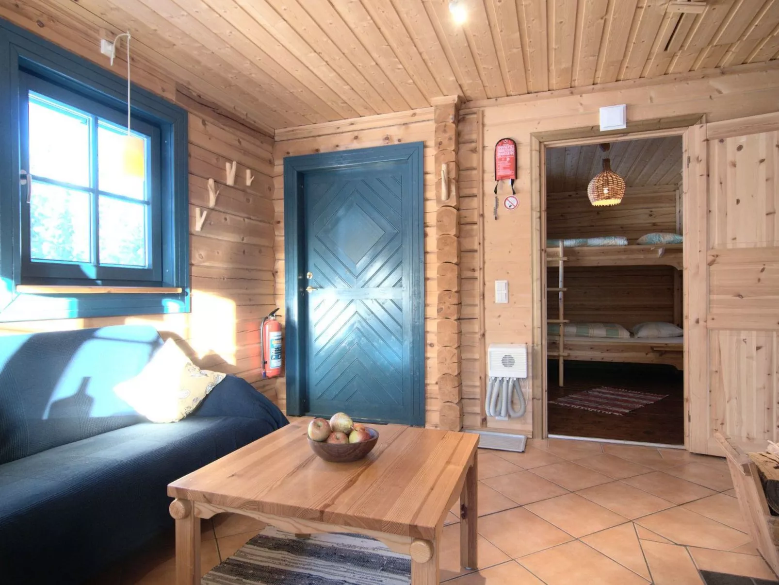 Charmantes modernes Blockhaus mit Kamin-Inside