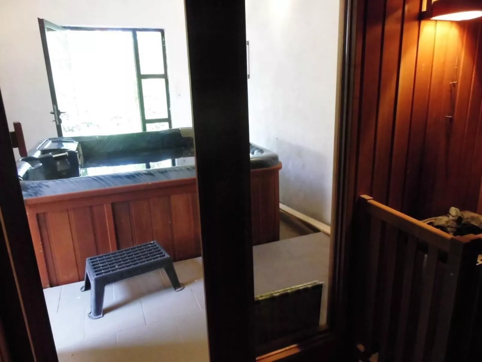 In Landschaftspolder mit Großem Garten-Drinnen