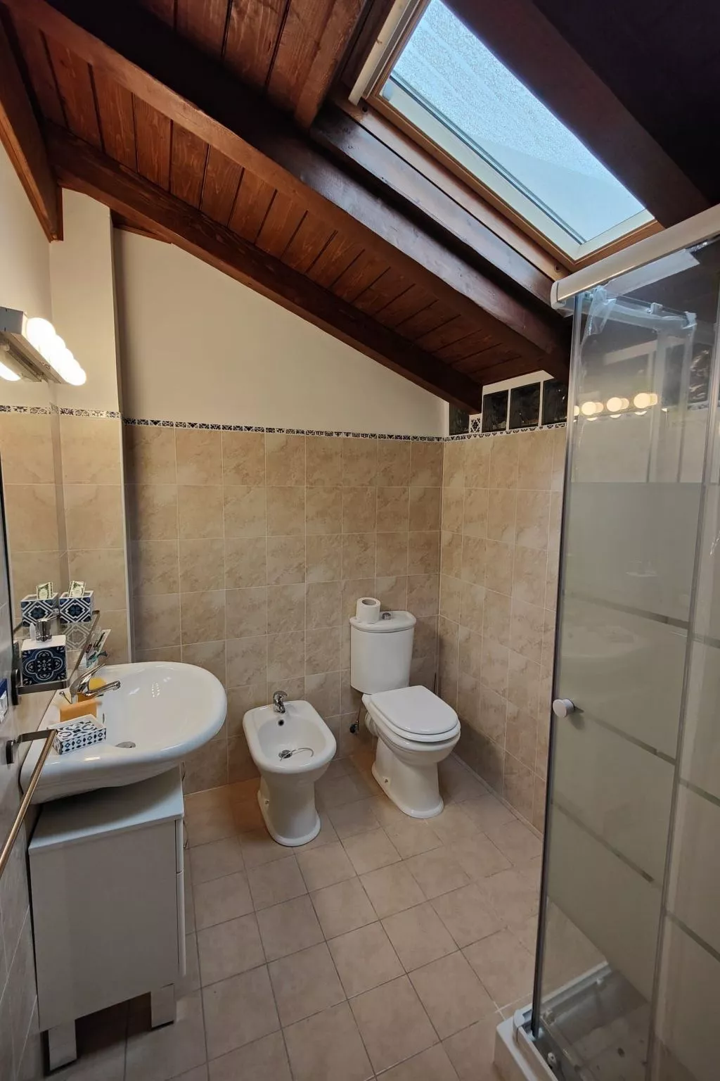 Mansardische Kommode-Inside