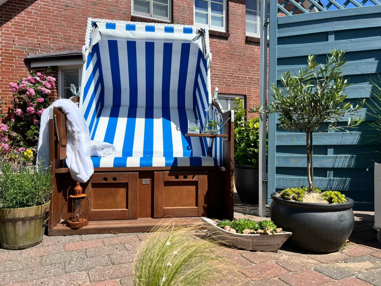 Gemütliche Wohnung für 2 Personen mit Gartensauna-Dedans