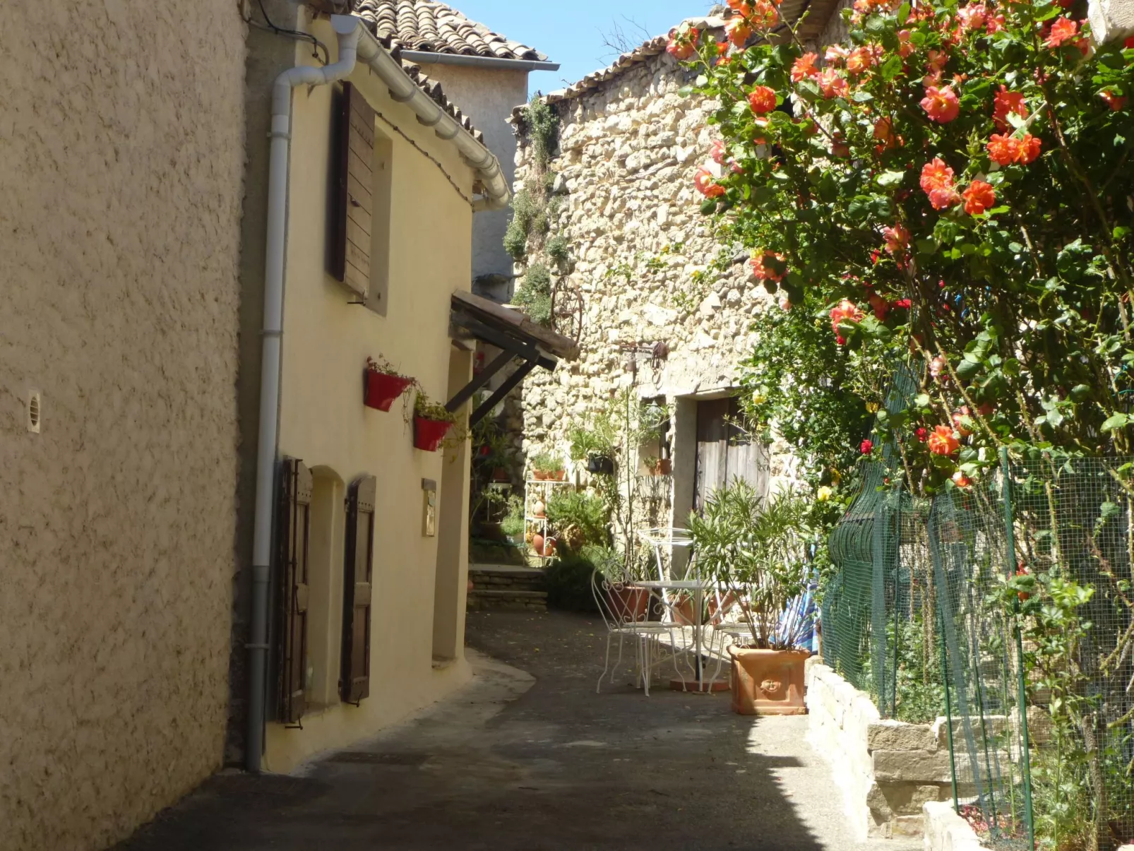 Charmantes Landhaus mit Garten-Inside