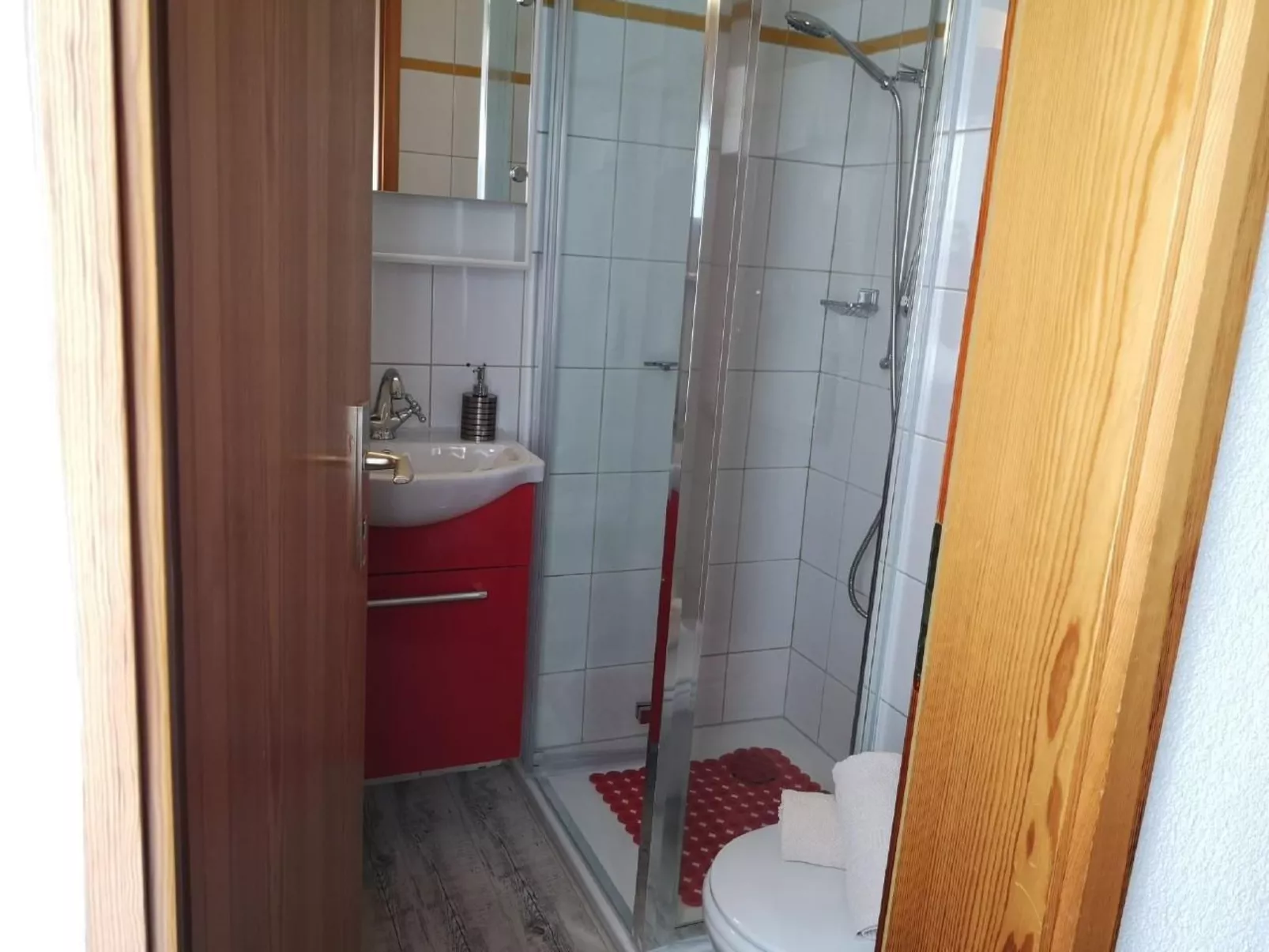 Ein-Zimmer-Wohnung 'Claudia' in San Bernardino im Zentrum-Drinnen