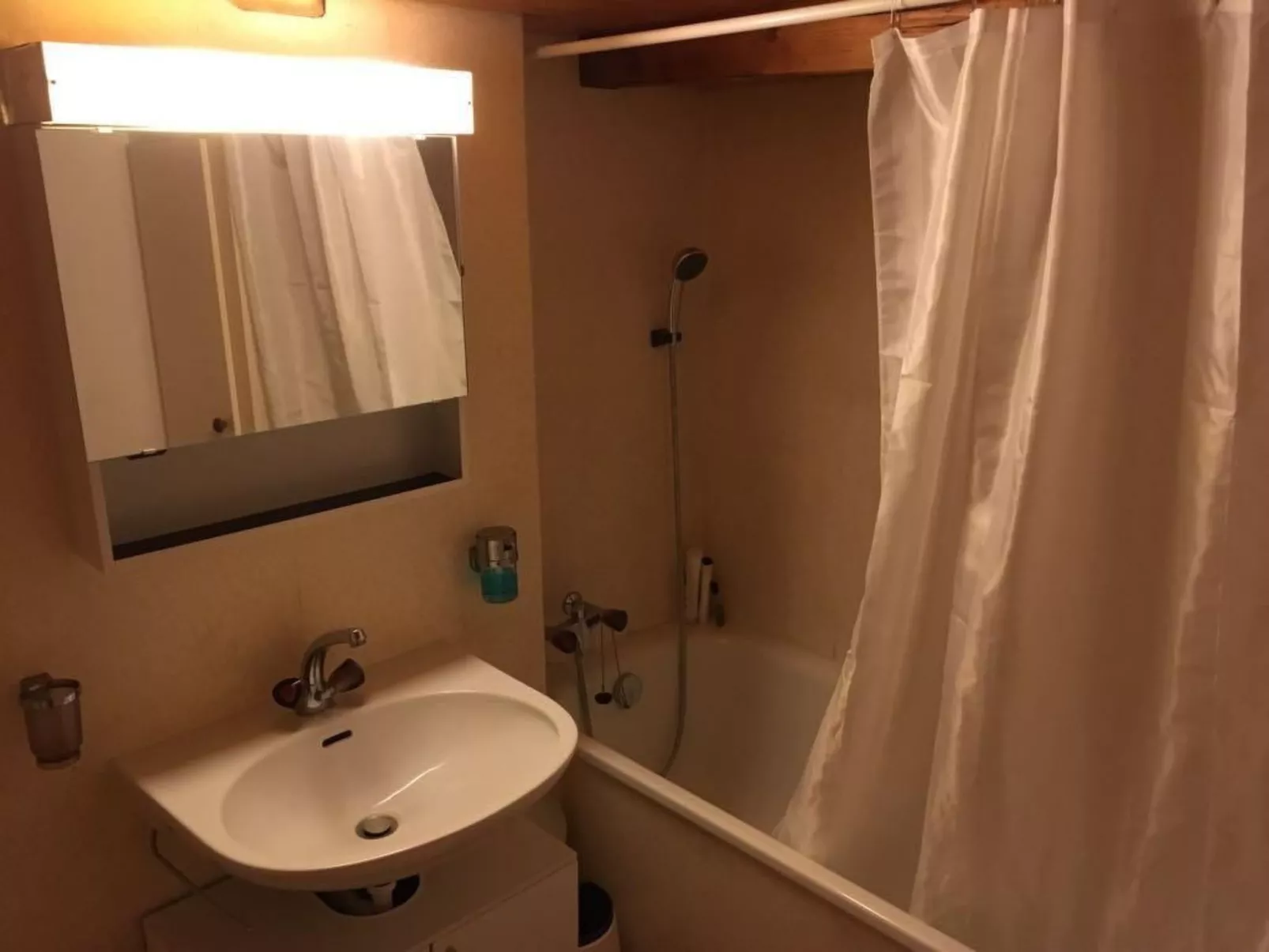 Chronbach-Image-tags.info