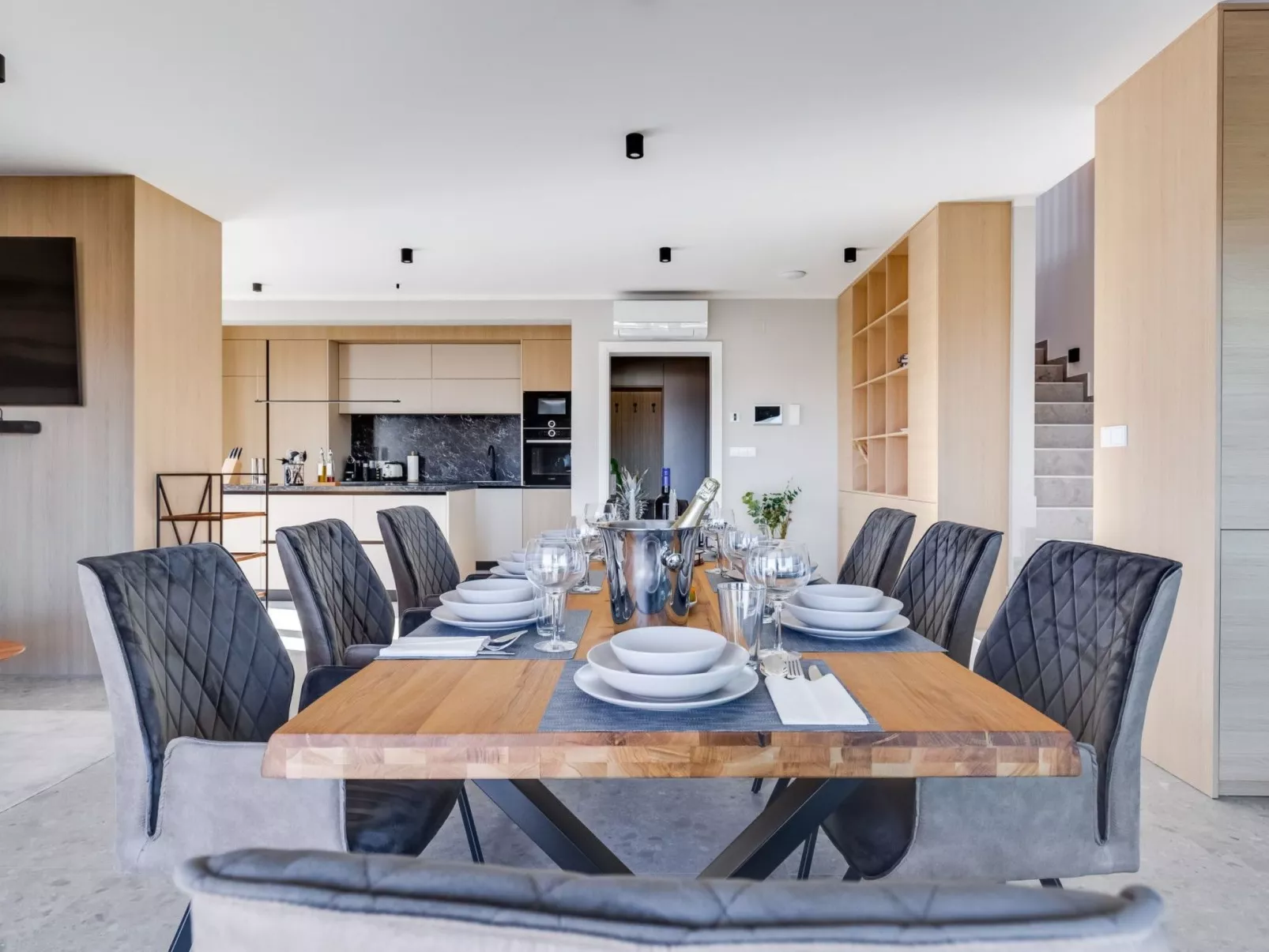 Villa Mathilda-Inside