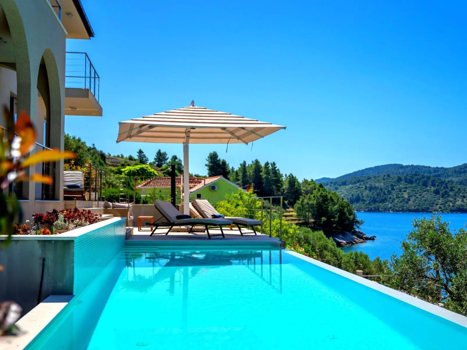 "vila Belveder" mit Infinity-Pool-Outside