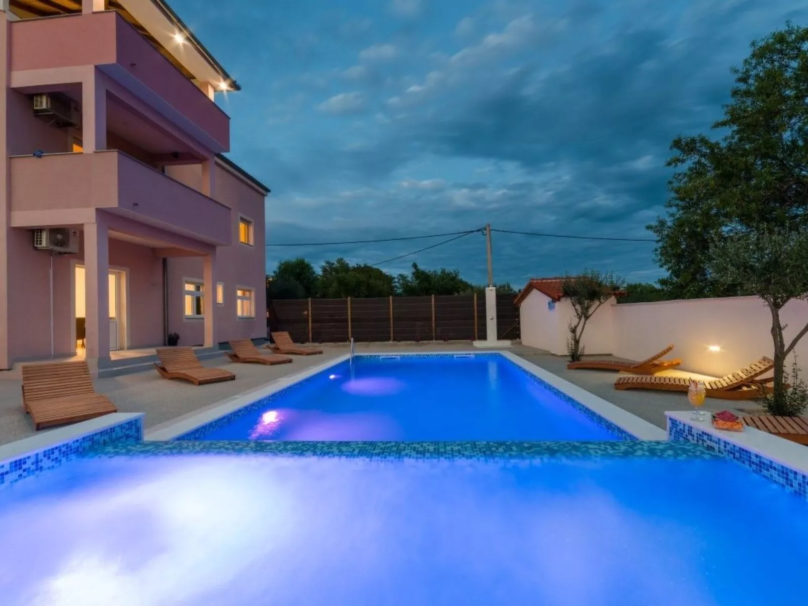 Villa Luce für 9 Personen und 1 Kind-Dedans