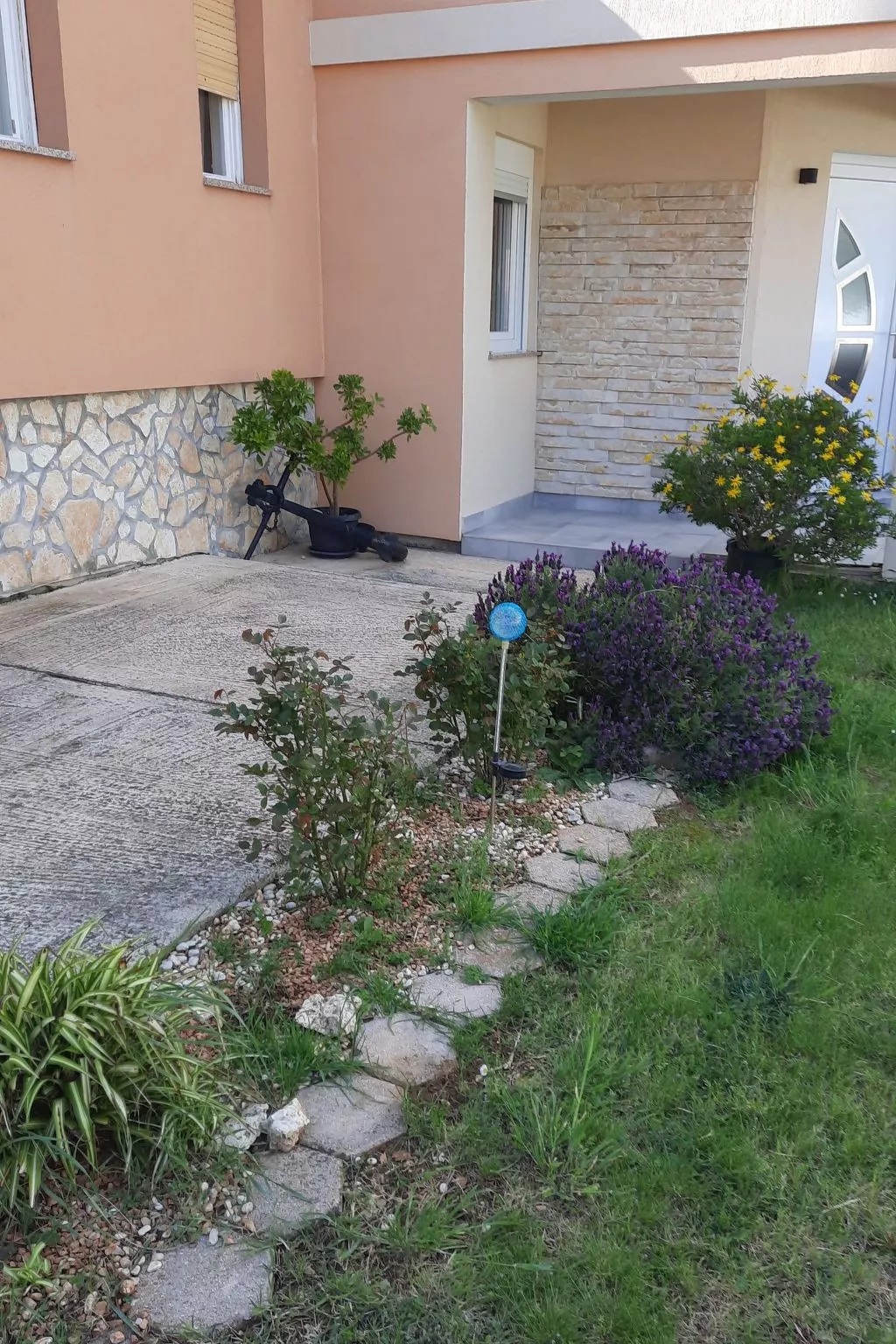 In Banjole mit Terrasse und Garten-Inside