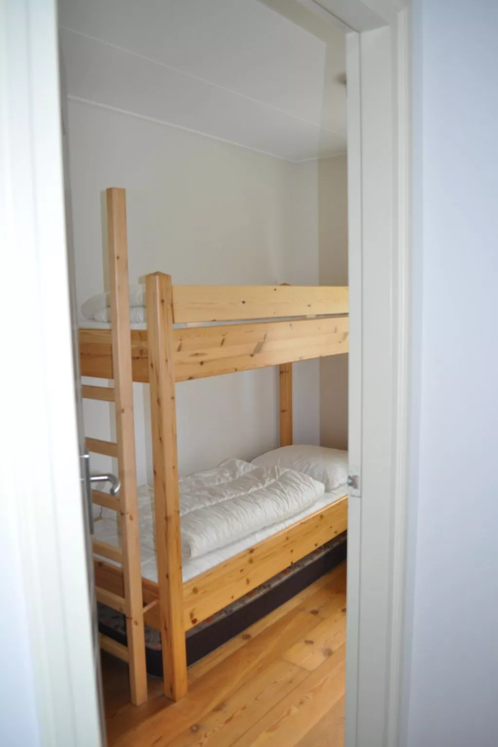 "Wad und Wal" mit Schwimmbad-Image-tags.info