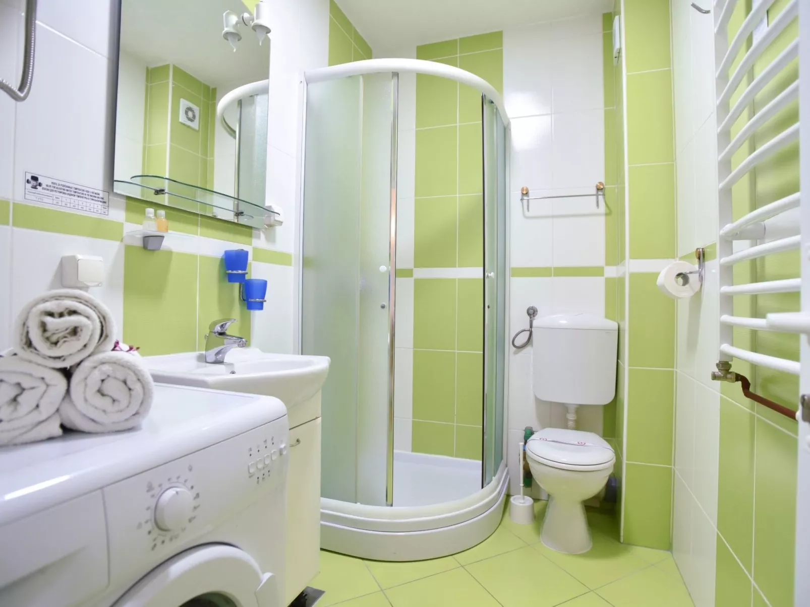 Studio-Apartment mit Balkon-Drinnen