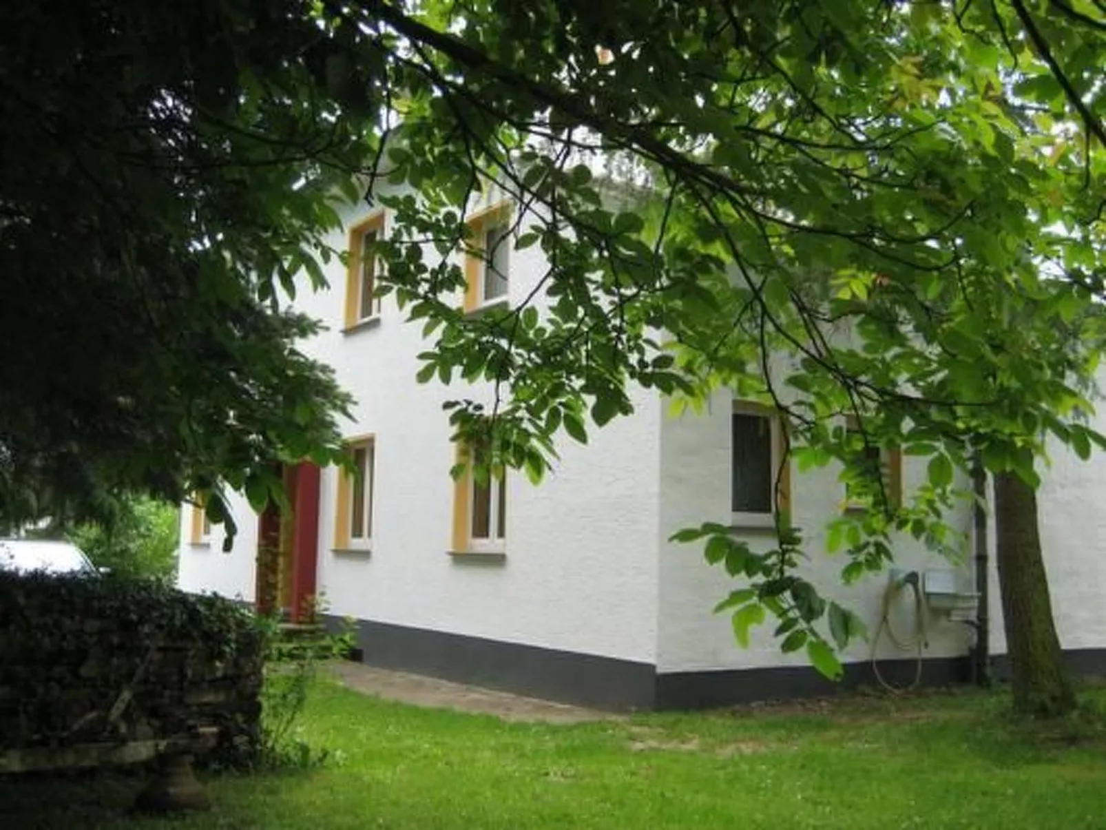 Ruhiges Ferienhaus in Lommersdorf mit Garten-Inside