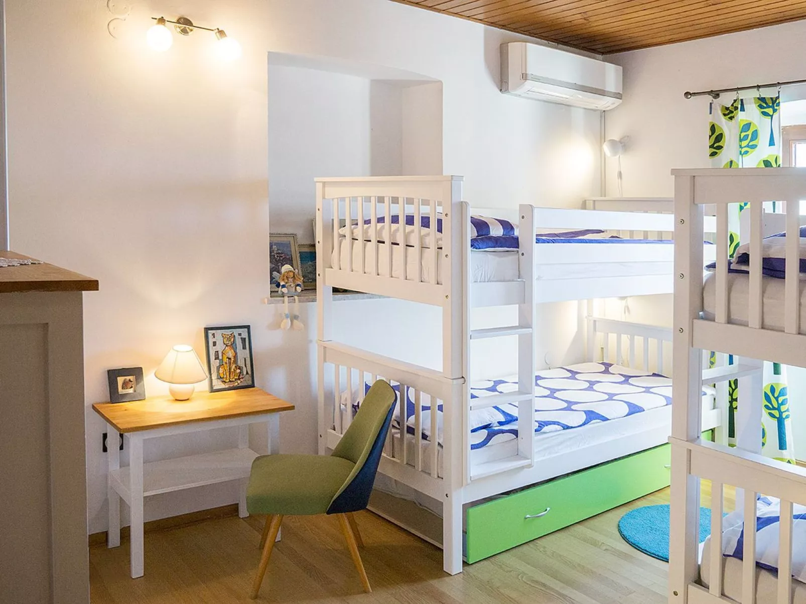 Mit Whirlpool-Inside